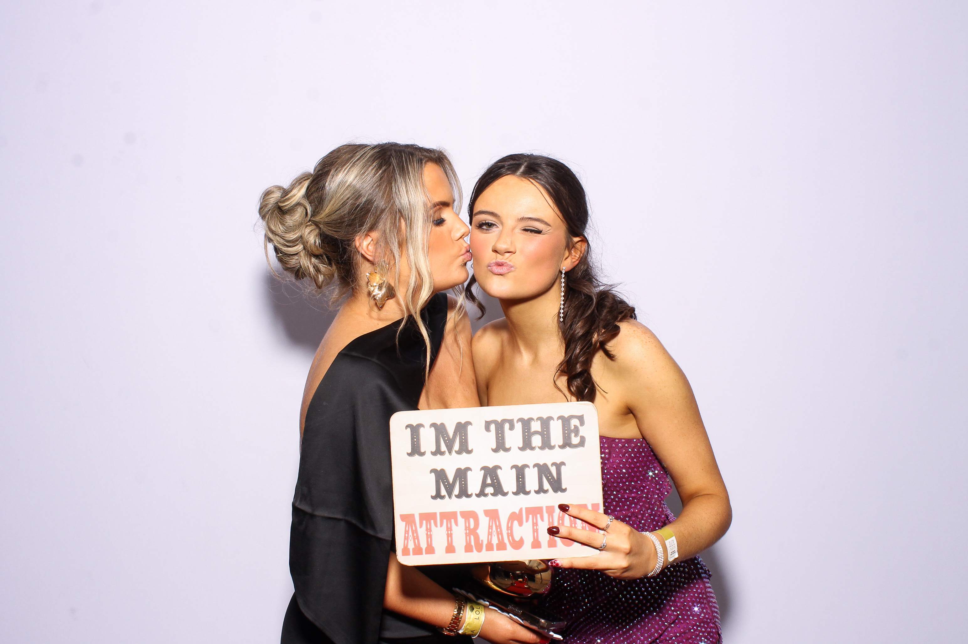 St.Michael's College Formal 2025 | View more photos from the event at gallery.snapmagic.ie/u/SnapMagic/StMichaels-College-Formal-2025