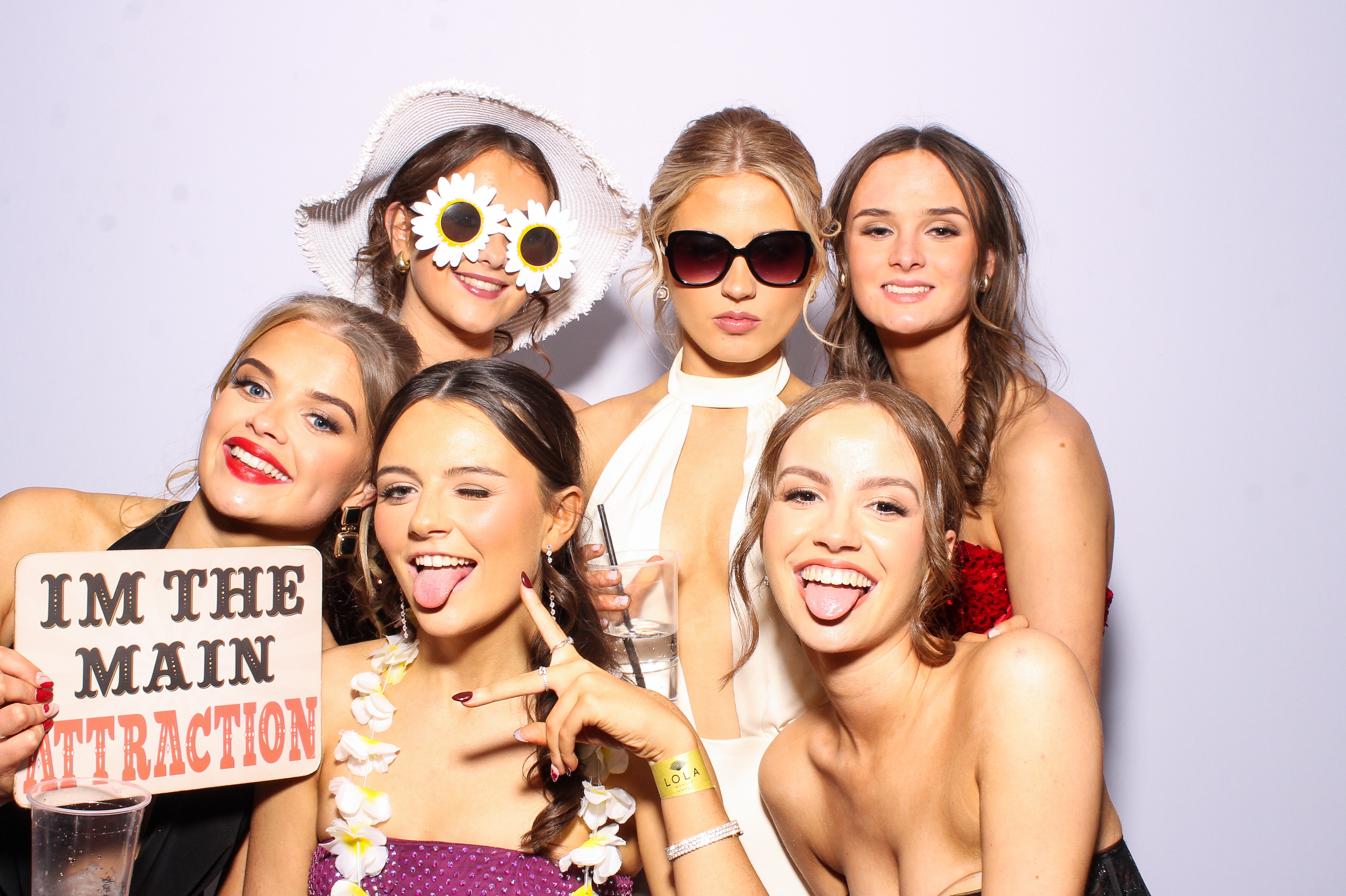 St.Michael's College Formal 2025 | View more photos from the event at gallery.snapmagic.ie/u/SnapMagic/StMichaels-College-Formal-2025