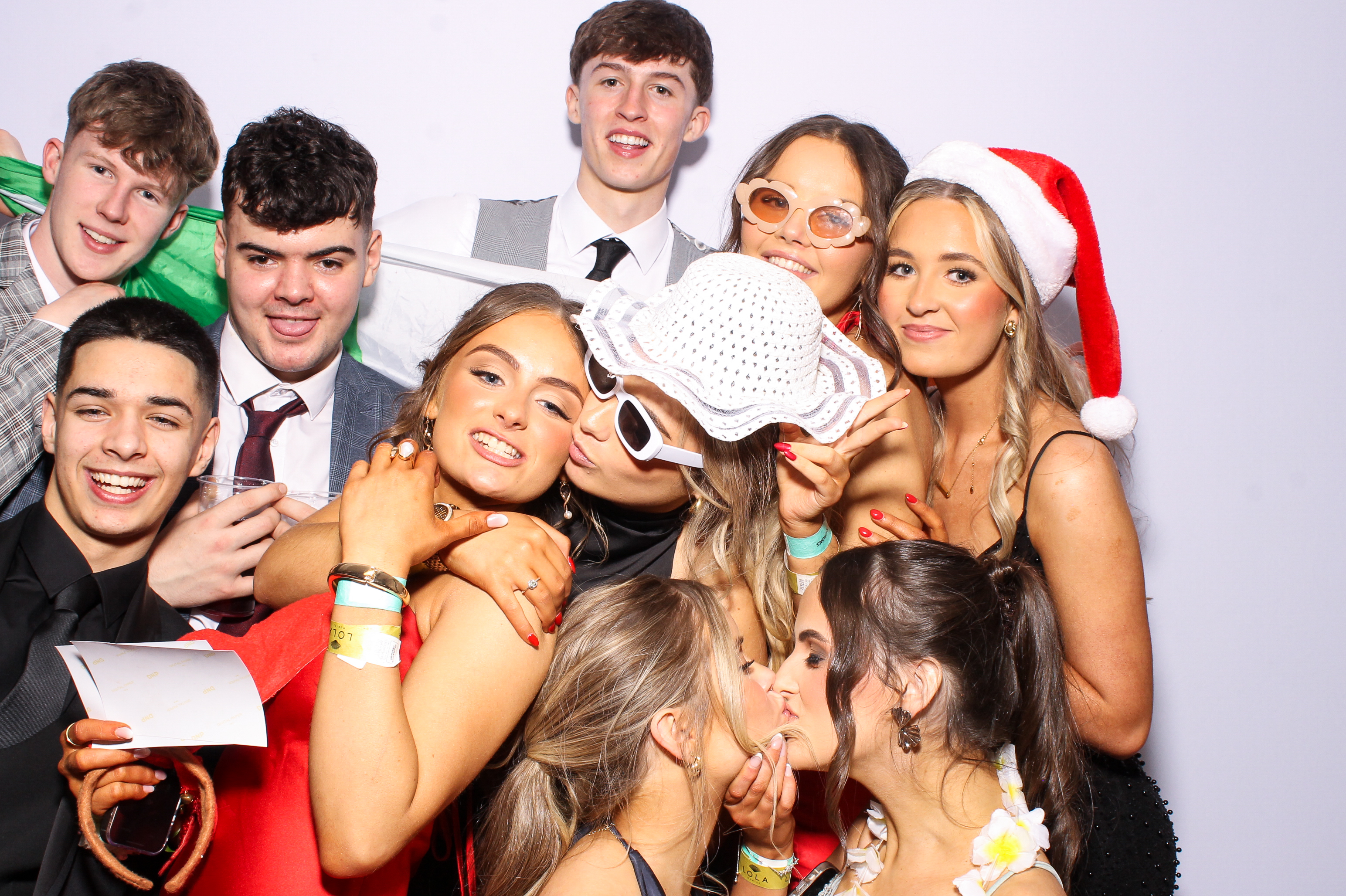 St.Michael's College Formal 2025 | View more photos from the event at gallery.snapmagic.ie/u/SnapMagic/StMichaels-College-Formal-2025