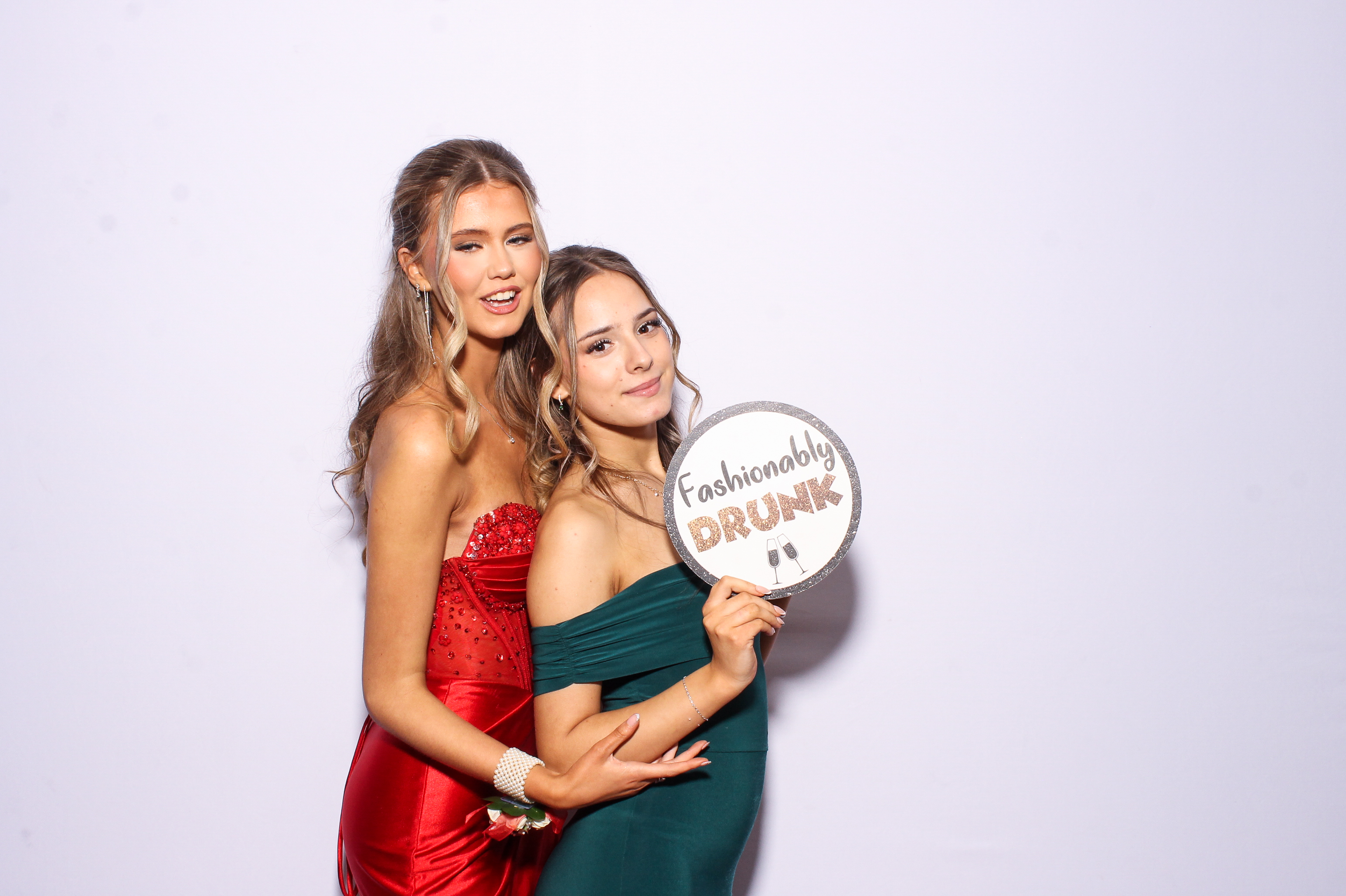 St.Michael's College Formal 2025 | View more photos from the event at gallery.snapmagic.ie/u/SnapMagic/StMichaels-College-Formal-2025