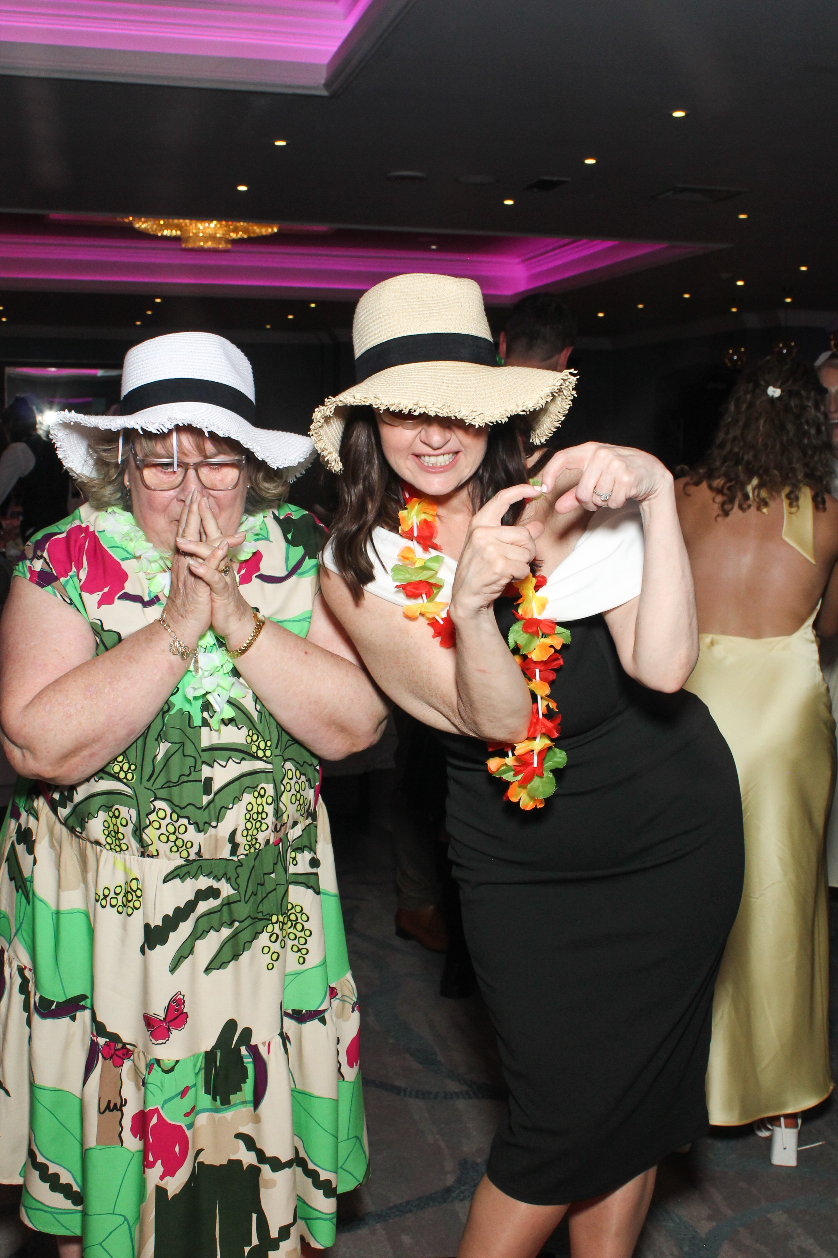 Tara & Anthony's Wedding | View more photos from the event at gallery.snapmagic.ie/u/SnapMagic/Tara-Anthonys-Wedding