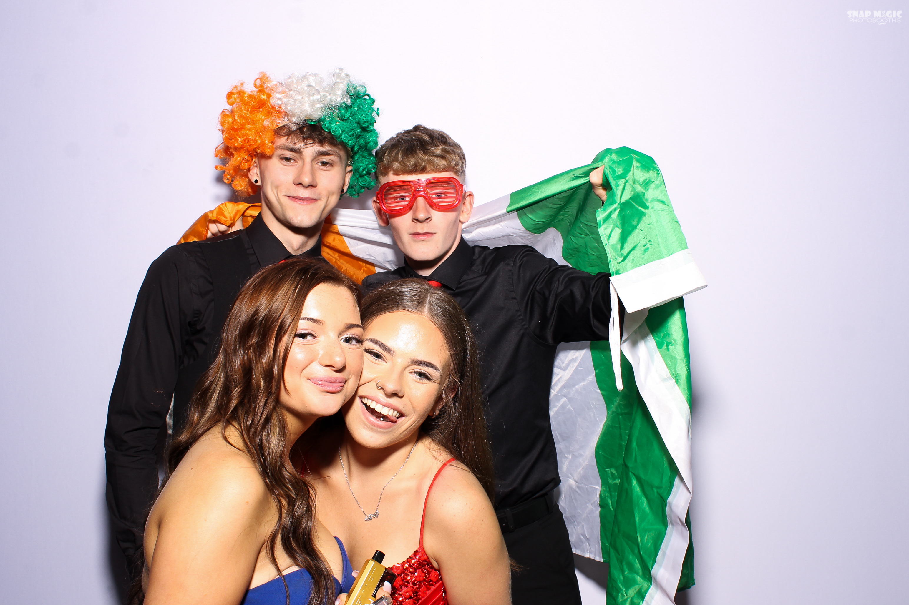 Ursuline College Debs '25 | View more photos from the event at gallery.snapmagic.ie/u/SnapMagic/Ursuline-College-Debs-25