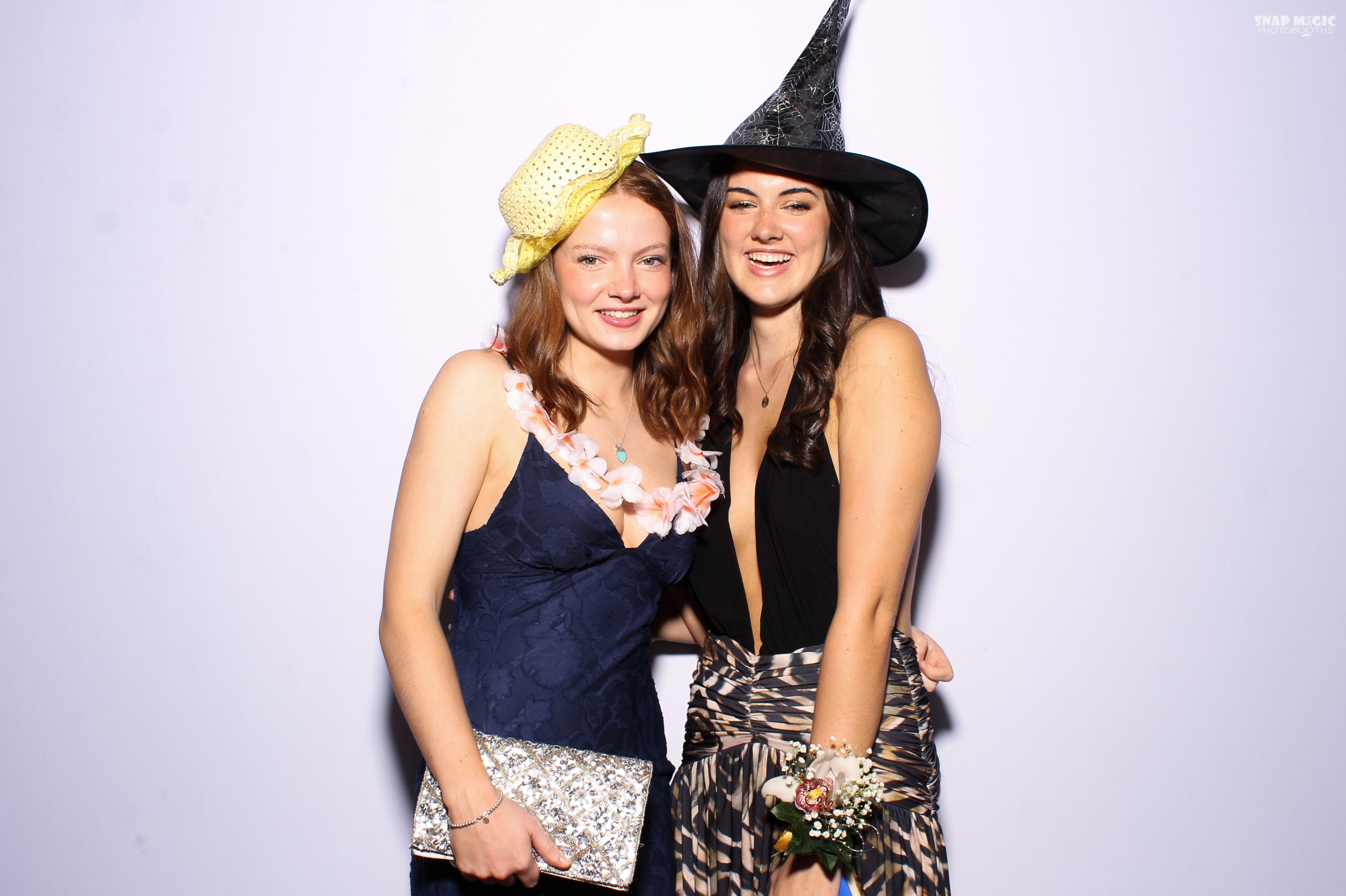 Ursuline College Debs '25 | View more photos from the event at gallery.snapmagic.ie/u/SnapMagic/Ursuline-College-Debs-25
