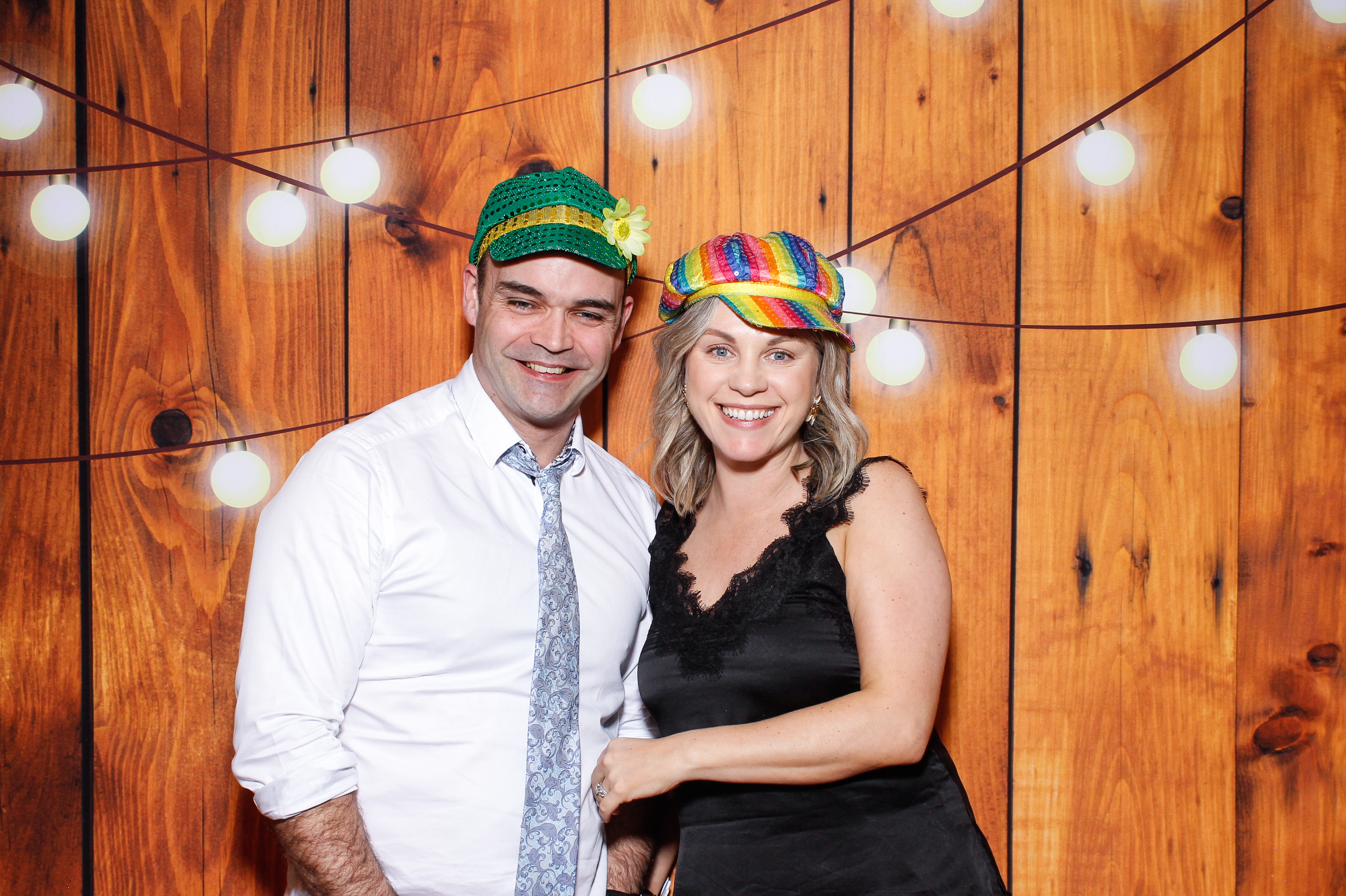 Aisling & Paul | View more photos from the event at gallery.snapmagic.ie/u/SnapMagic/Aisling-Paul