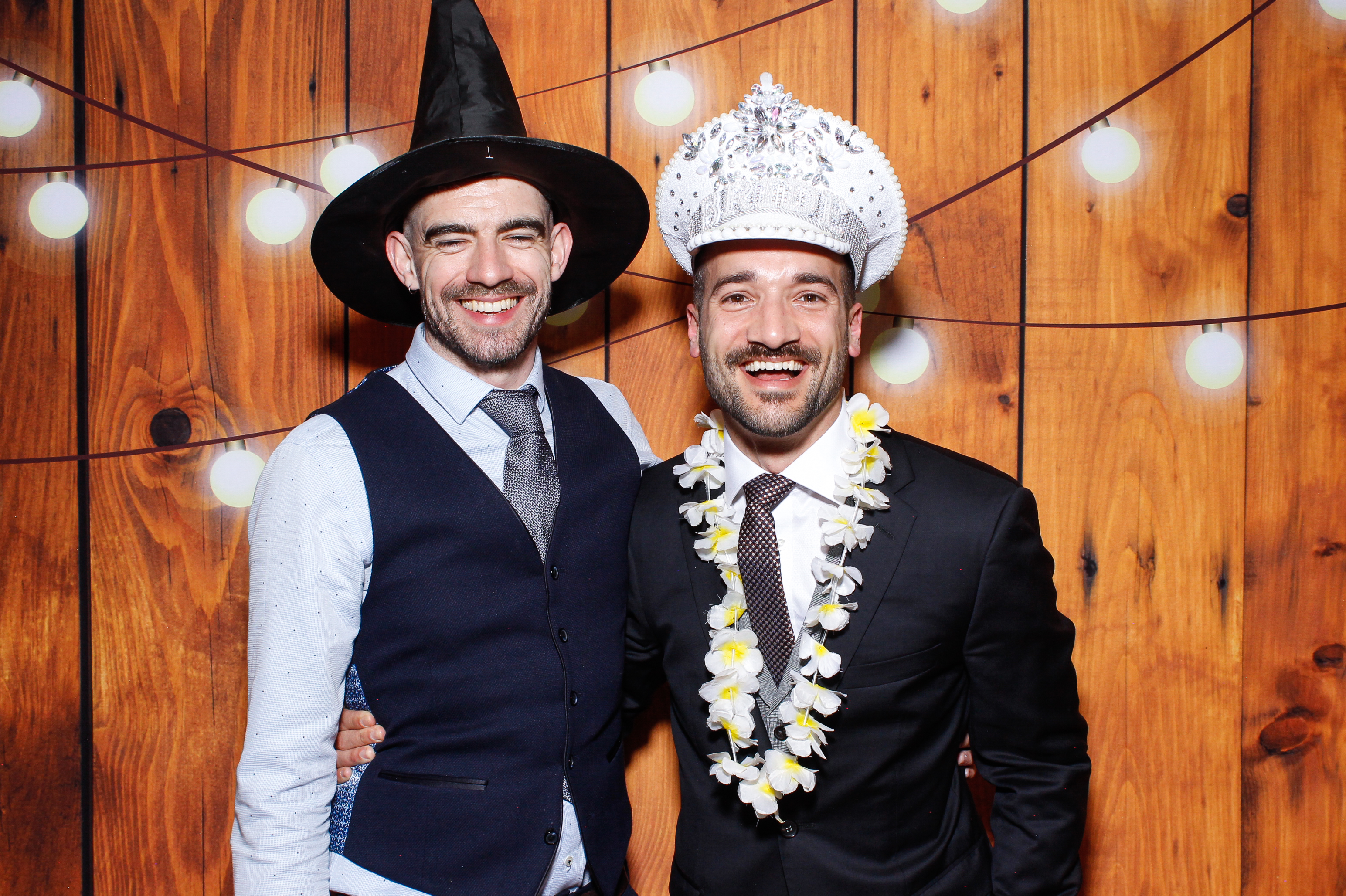 Aisling & Paul | View more photos from the event at gallery.snapmagic.ie/u/SnapMagic/Aisling-Paul