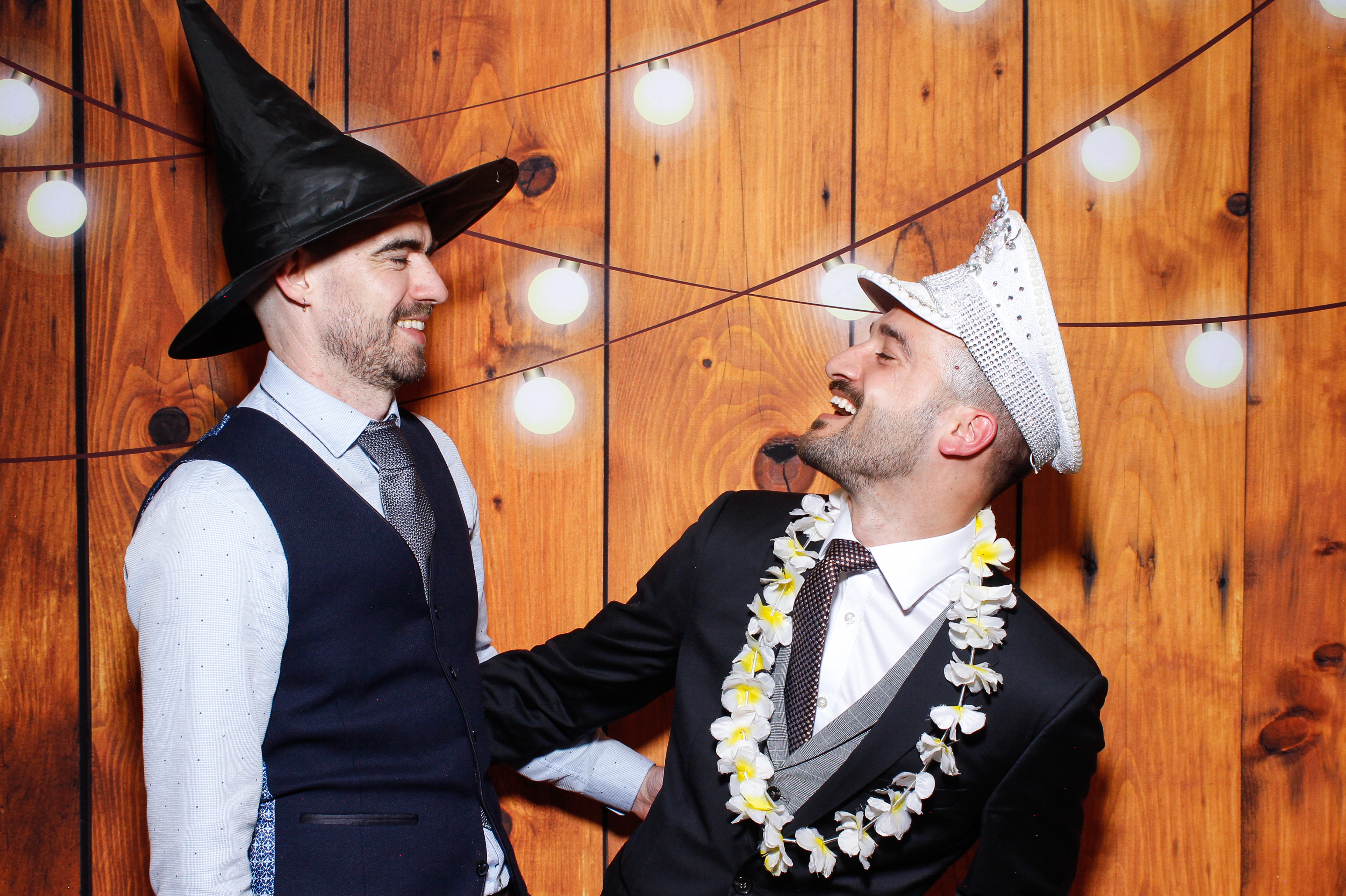 Aisling & Paul | View more photos from the event at gallery.snapmagic.ie/u/SnapMagic/Aisling-Paul