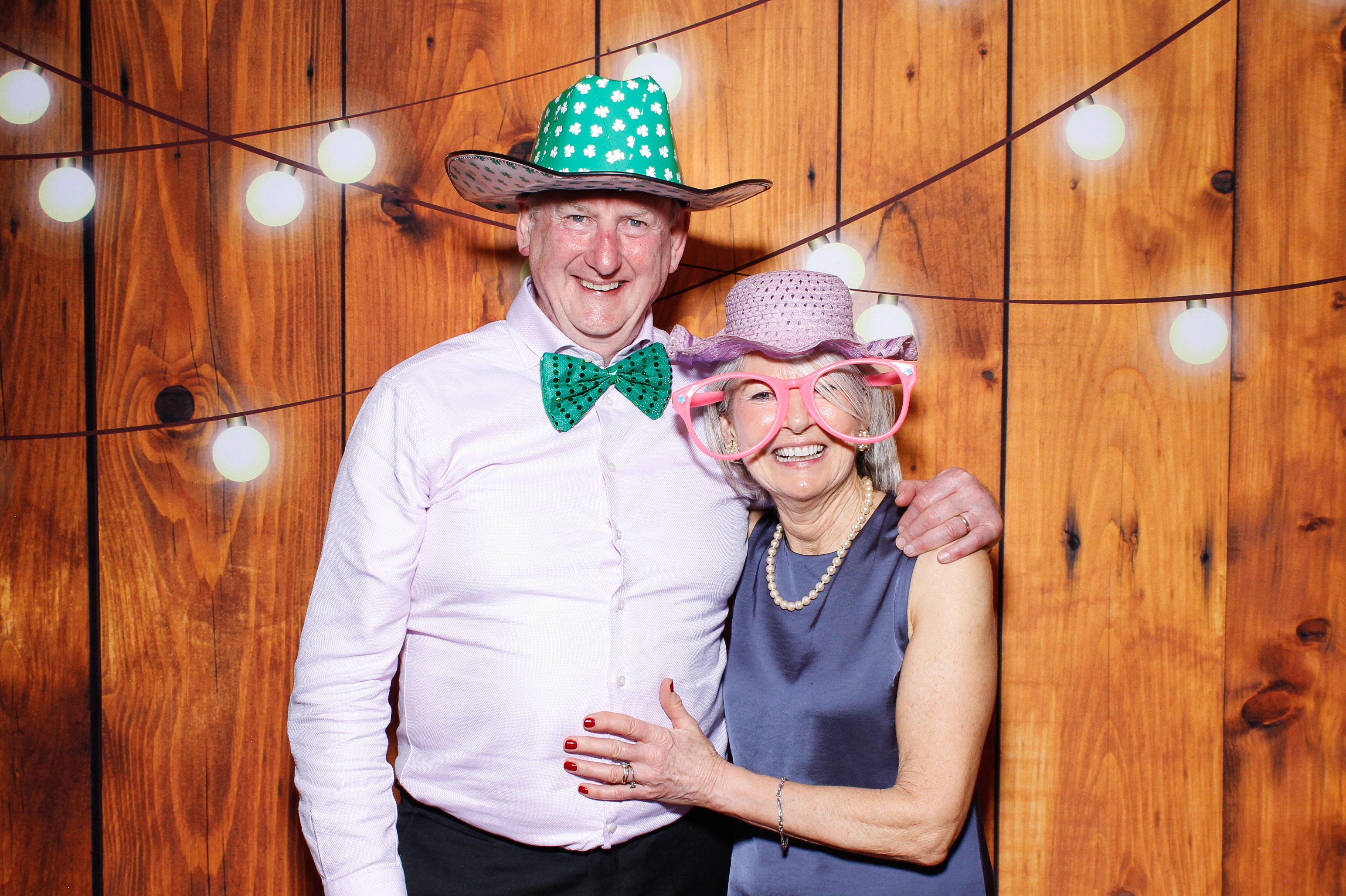 Aisling & Paul | View more photos from the event at gallery.snapmagic.ie/u/SnapMagic/Aisling-Paul