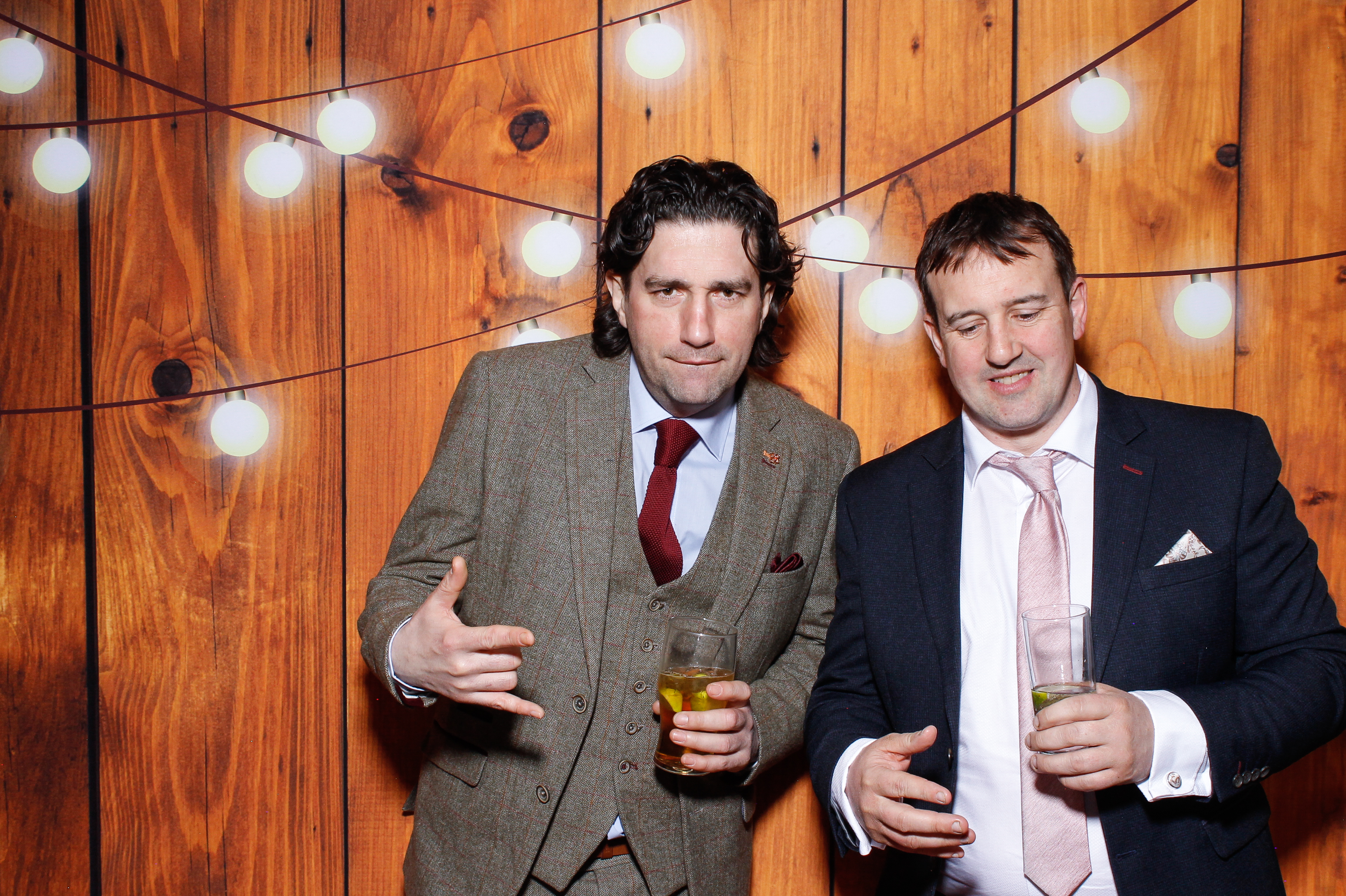 Aisling & Paul | View more photos from the event at gallery.snapmagic.ie/u/SnapMagic/Aisling-Paul