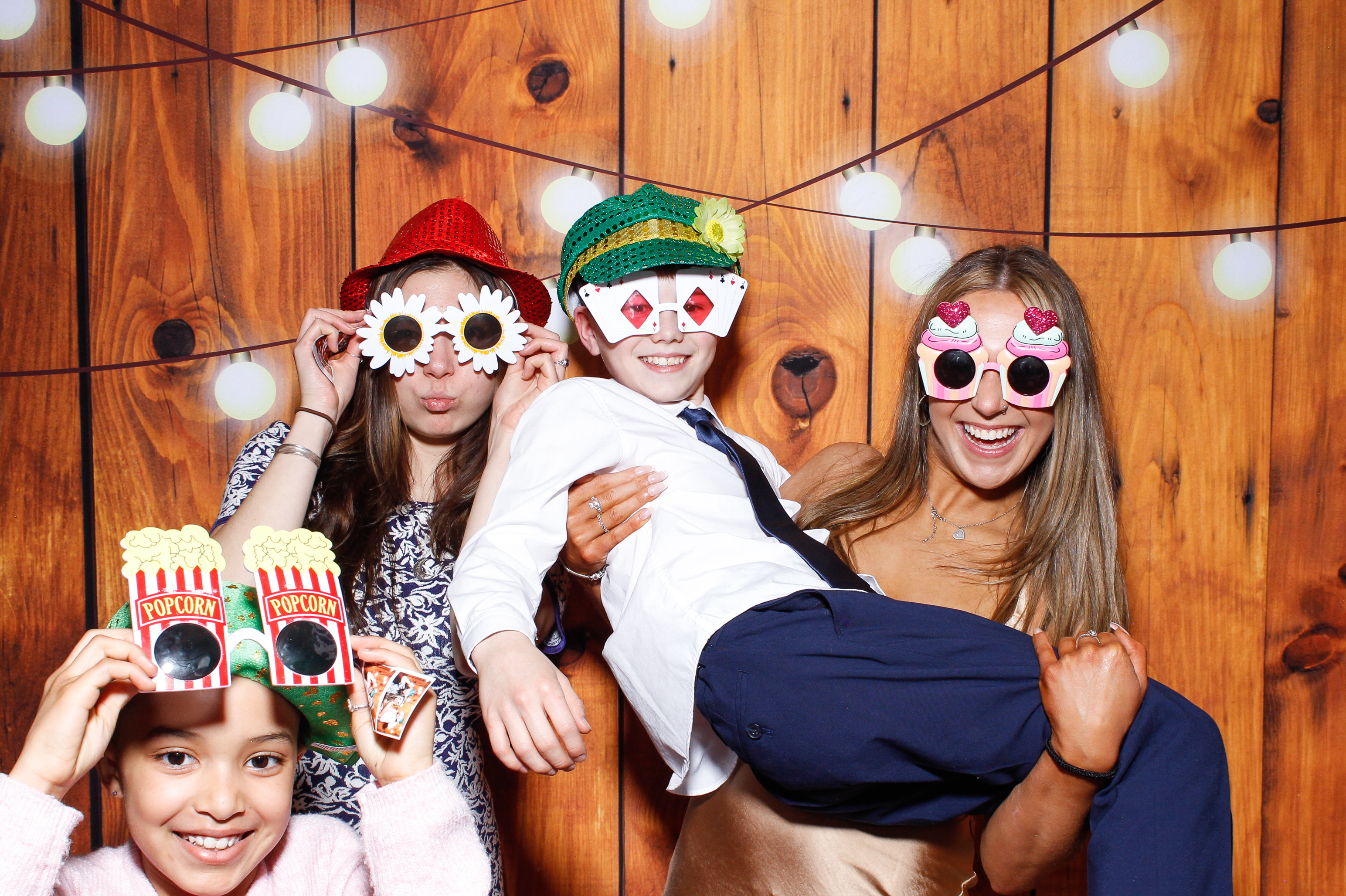 Aisling & Paul | View more photos from the event at gallery.snapmagic.ie/u/SnapMagic/Aisling-Paul