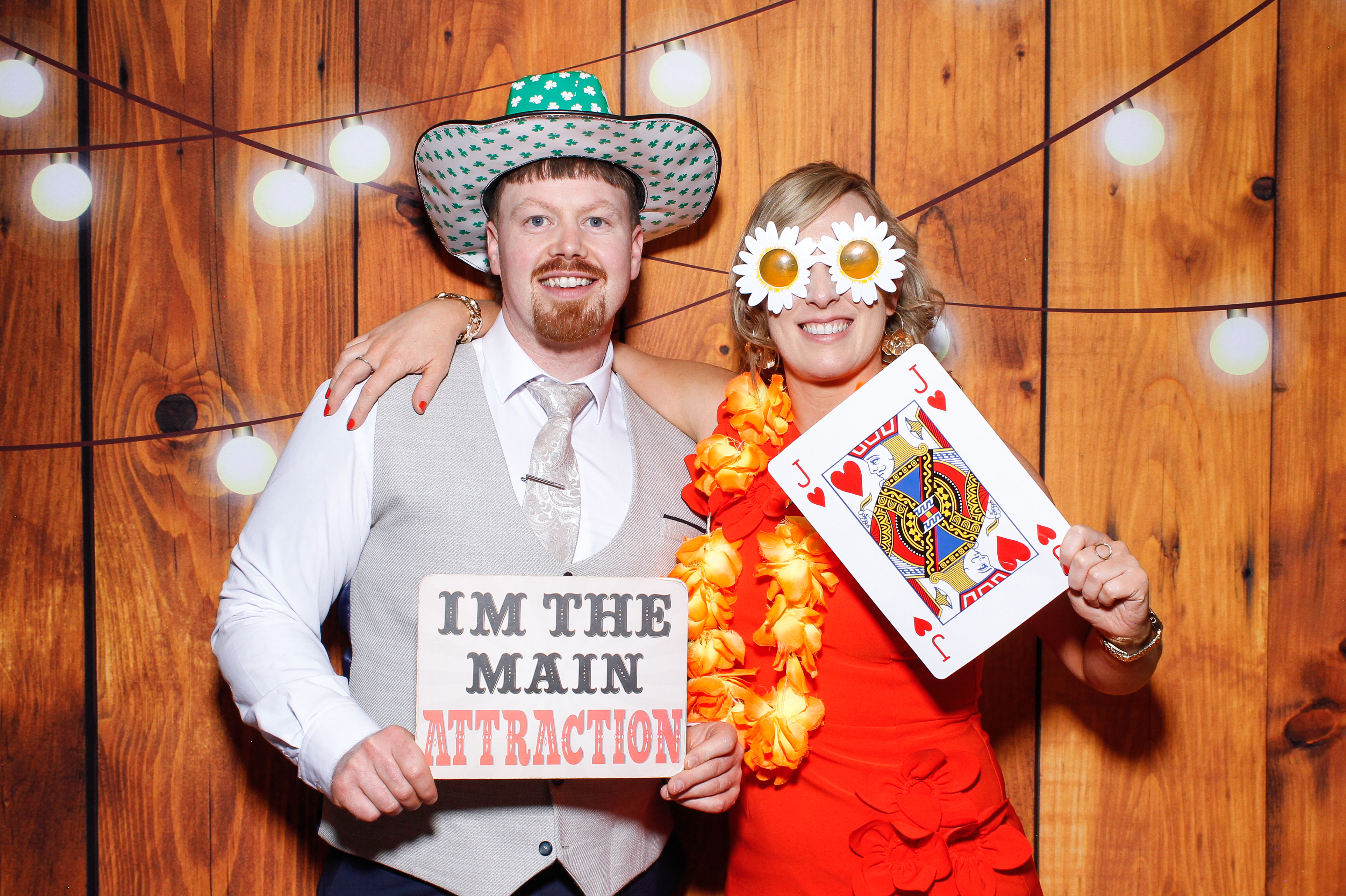 Aisling & Paul | View more photos from the event at gallery.snapmagic.ie/u/SnapMagic/Aisling-Paul