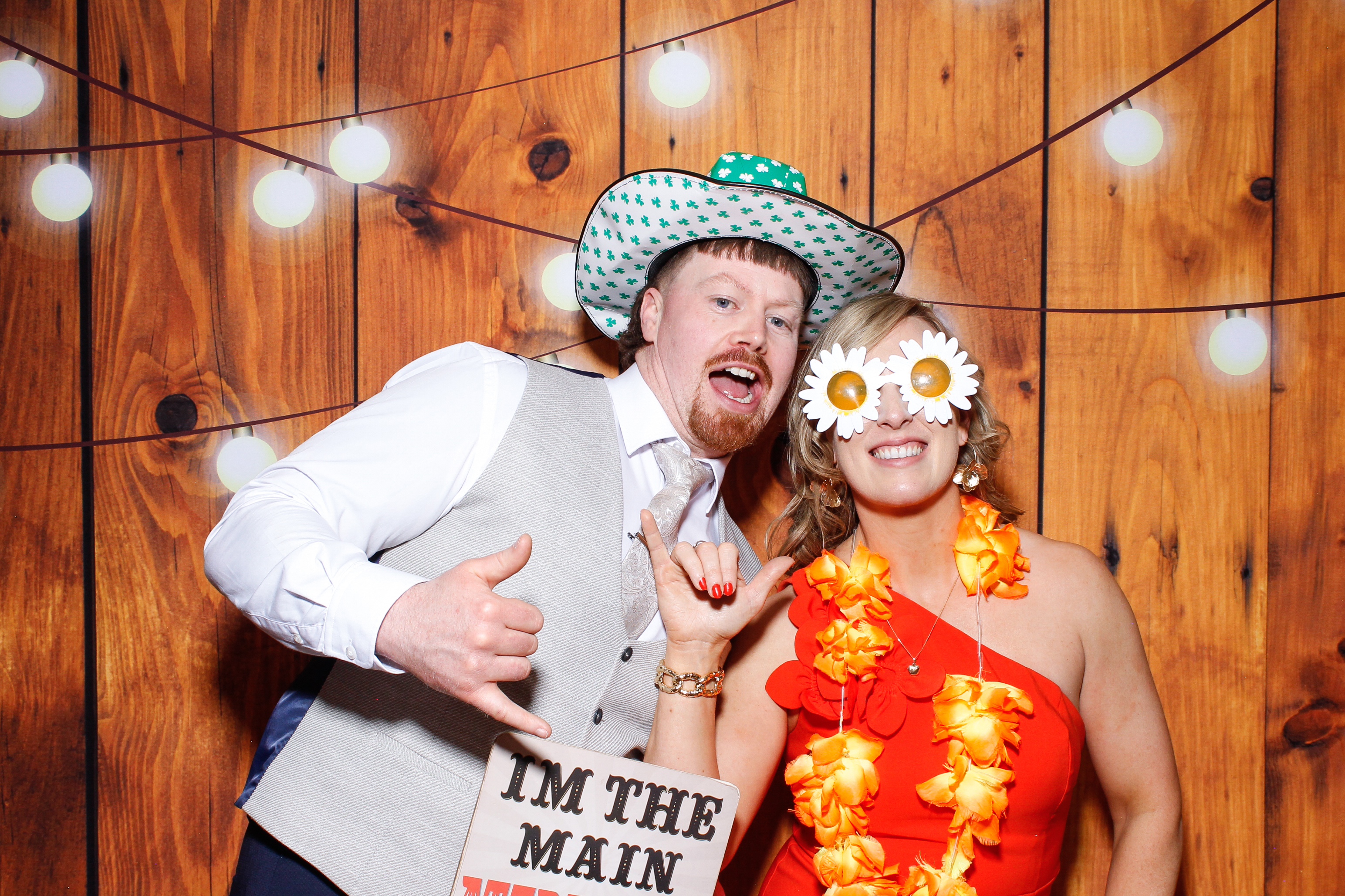 Aisling & Paul | View more photos from the event at gallery.snapmagic.ie/u/SnapMagic/Aisling-Paul