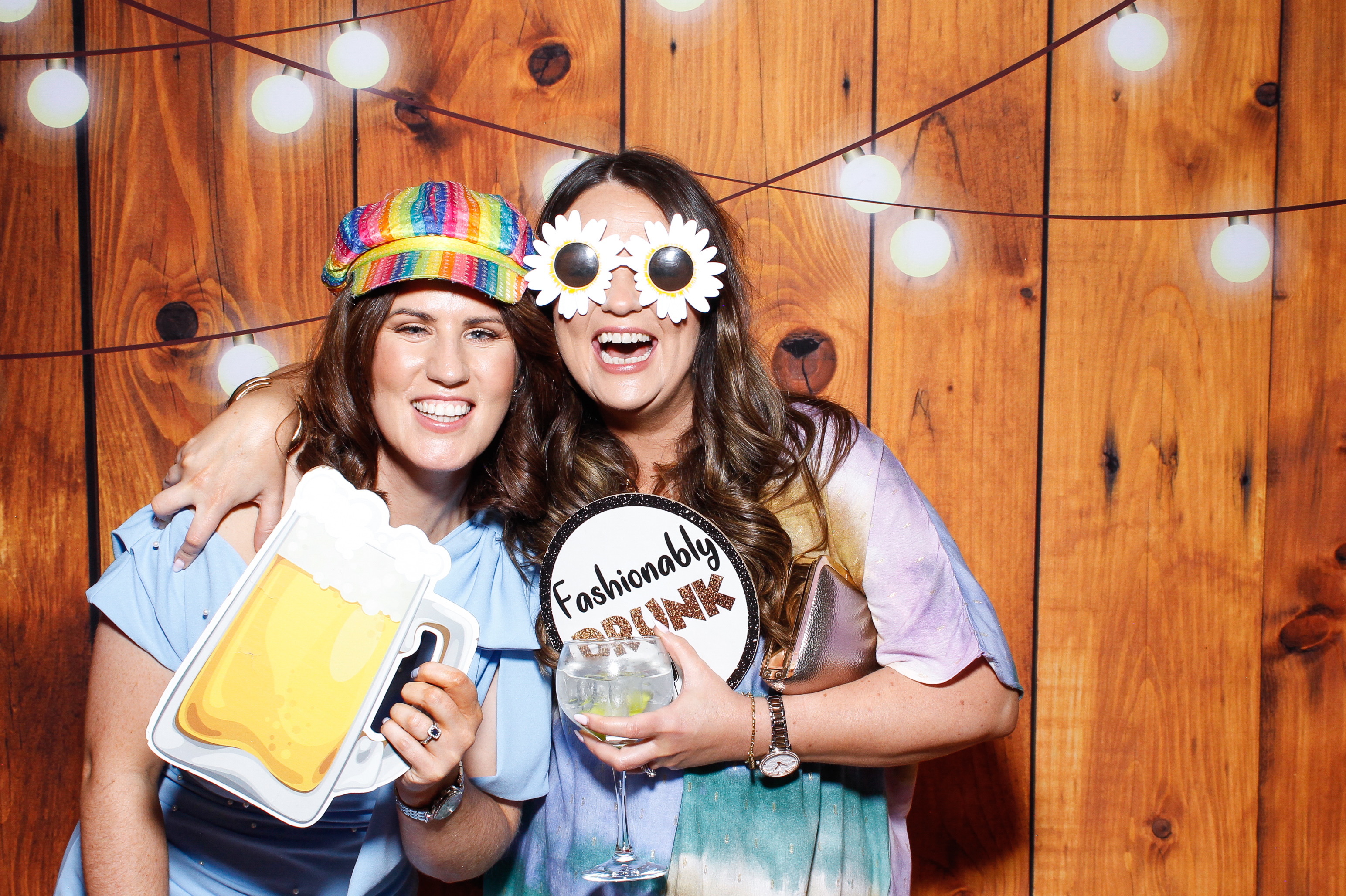 Aisling & Paul | View more photos from the event at gallery.snapmagic.ie/u/SnapMagic/Aisling-Paul