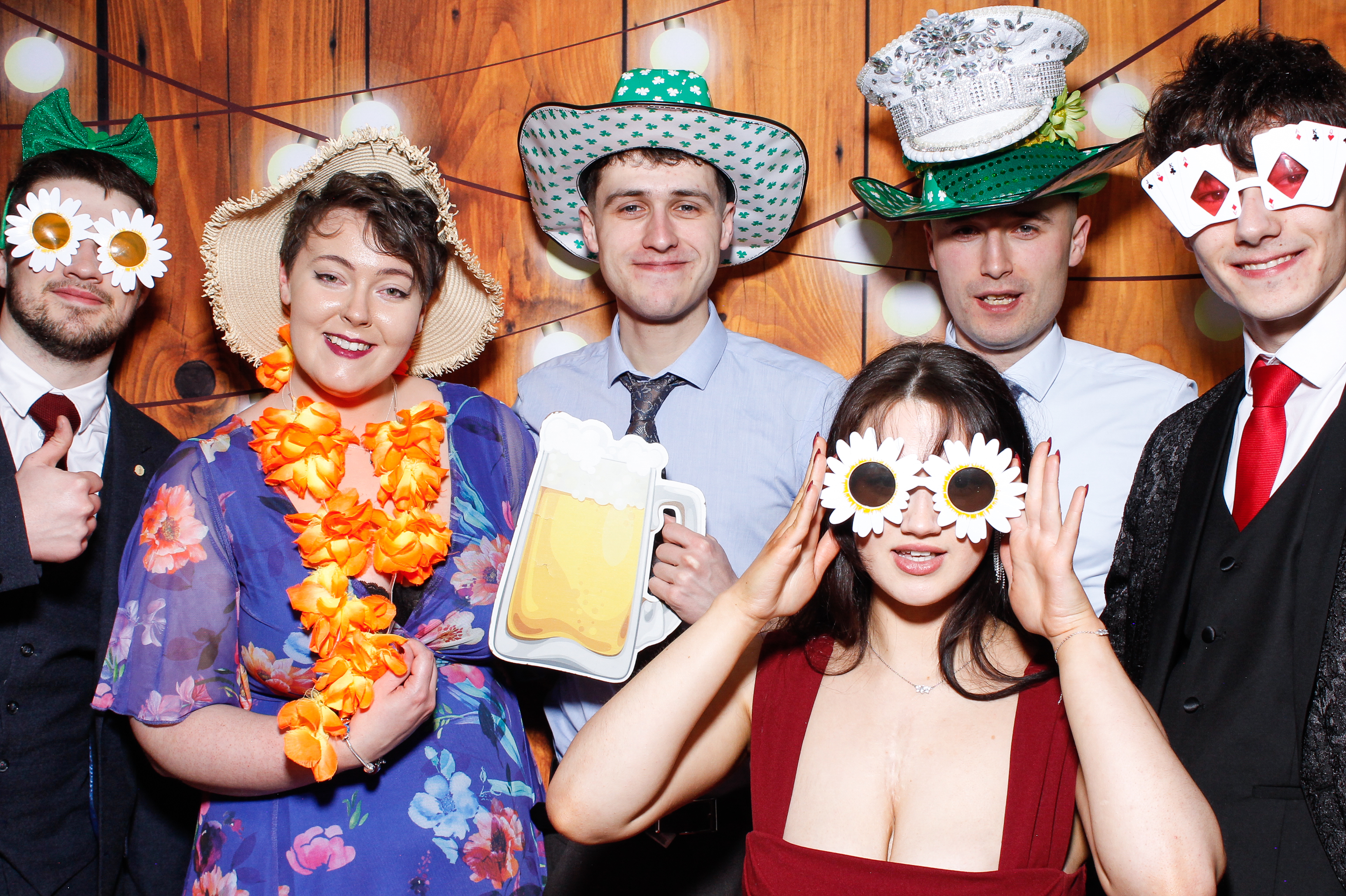 Aisling & Paul | View more photos from the event at gallery.snapmagic.ie/u/SnapMagic/Aisling-Paul