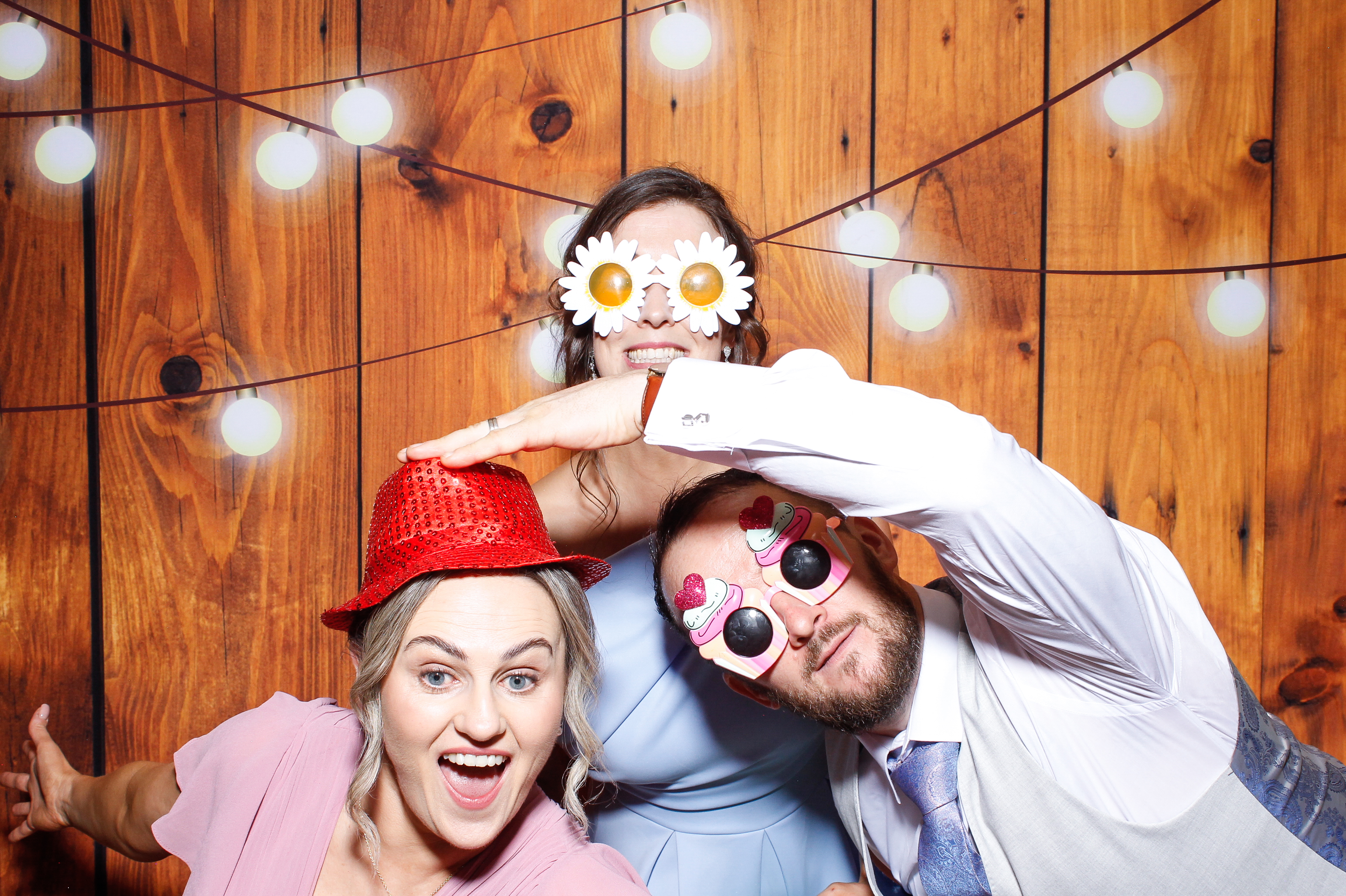 Aisling & Paul | View more photos from the event at gallery.snapmagic.ie/u/SnapMagic/Aisling-Paul