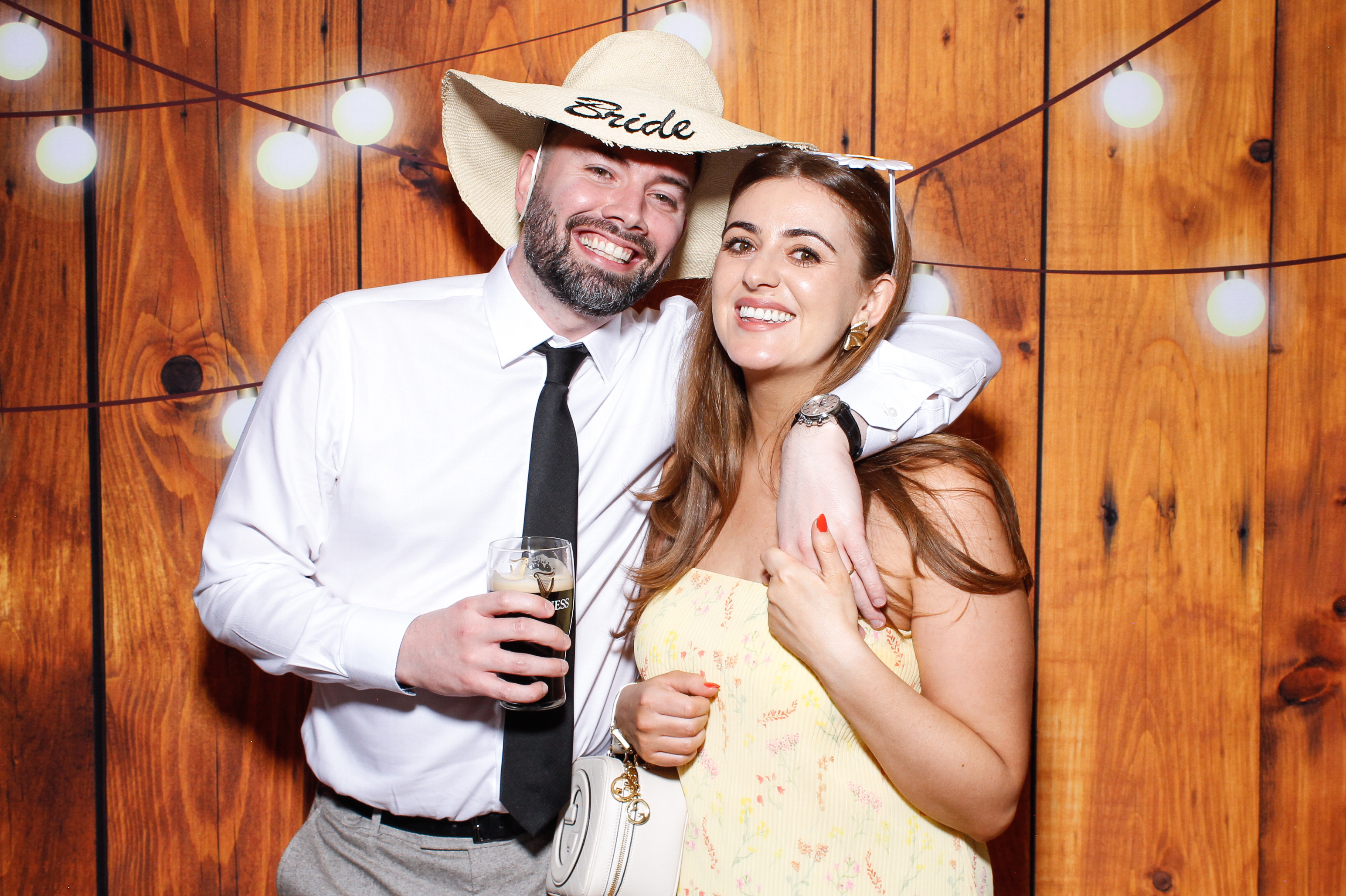 Aisling & Paul | View more photos from the event at gallery.snapmagic.ie/u/SnapMagic/Aisling-Paul