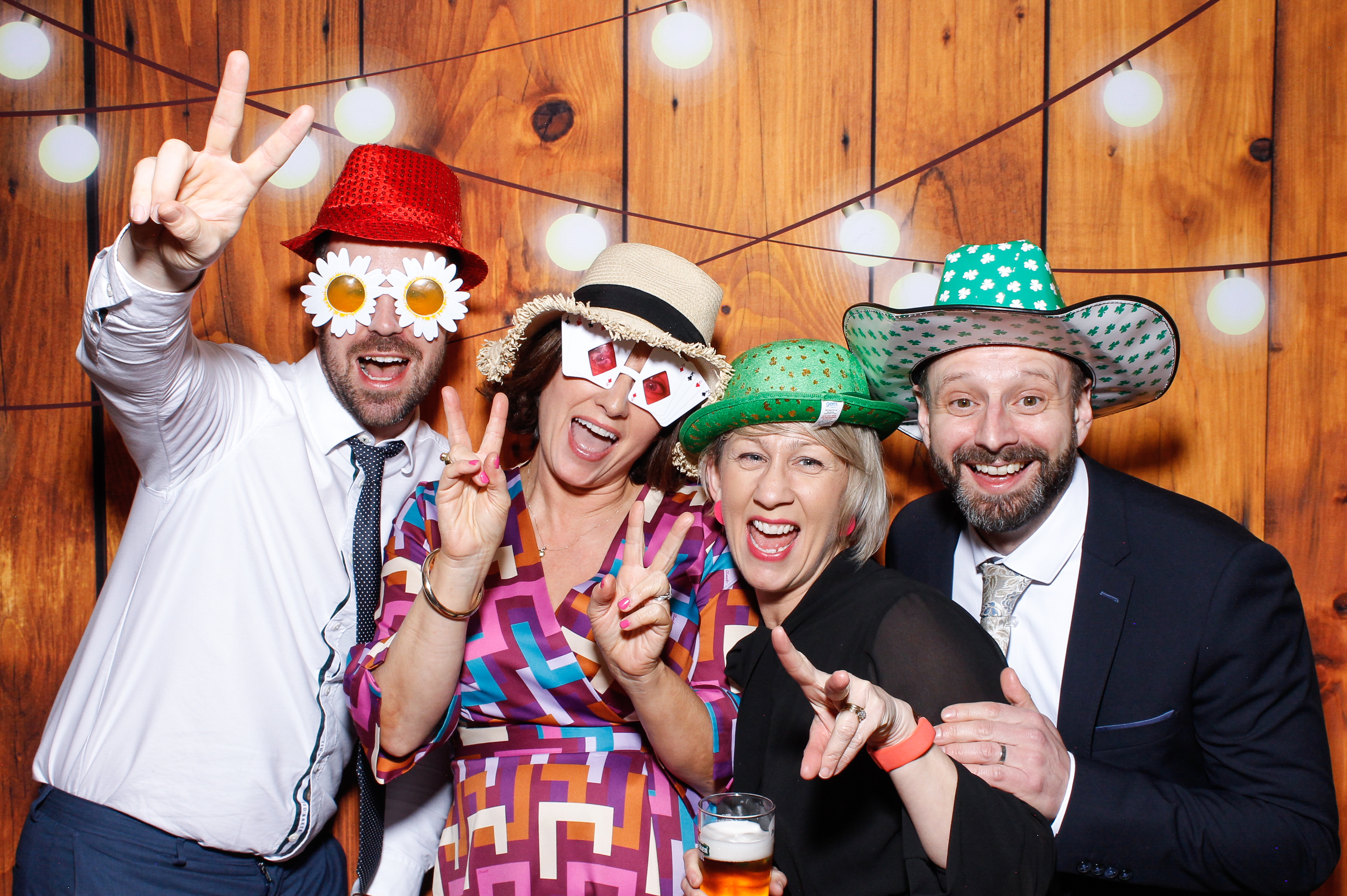 Aisling & Paul | View more photos from the event at gallery.snapmagic.ie/u/SnapMagic/Aisling-Paul