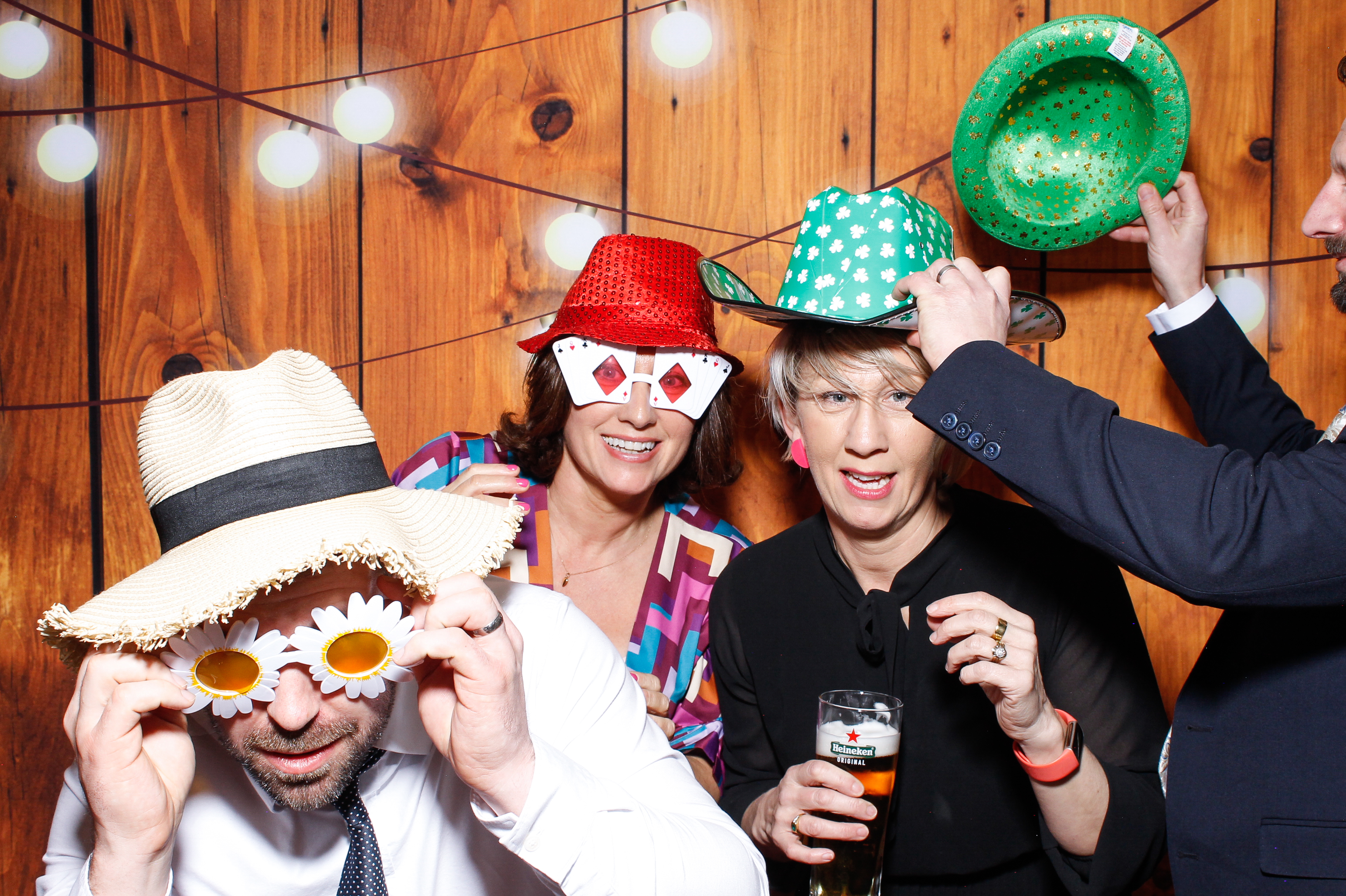 Aisling & Paul | View more photos from the event at gallery.snapmagic.ie/u/SnapMagic/Aisling-Paul