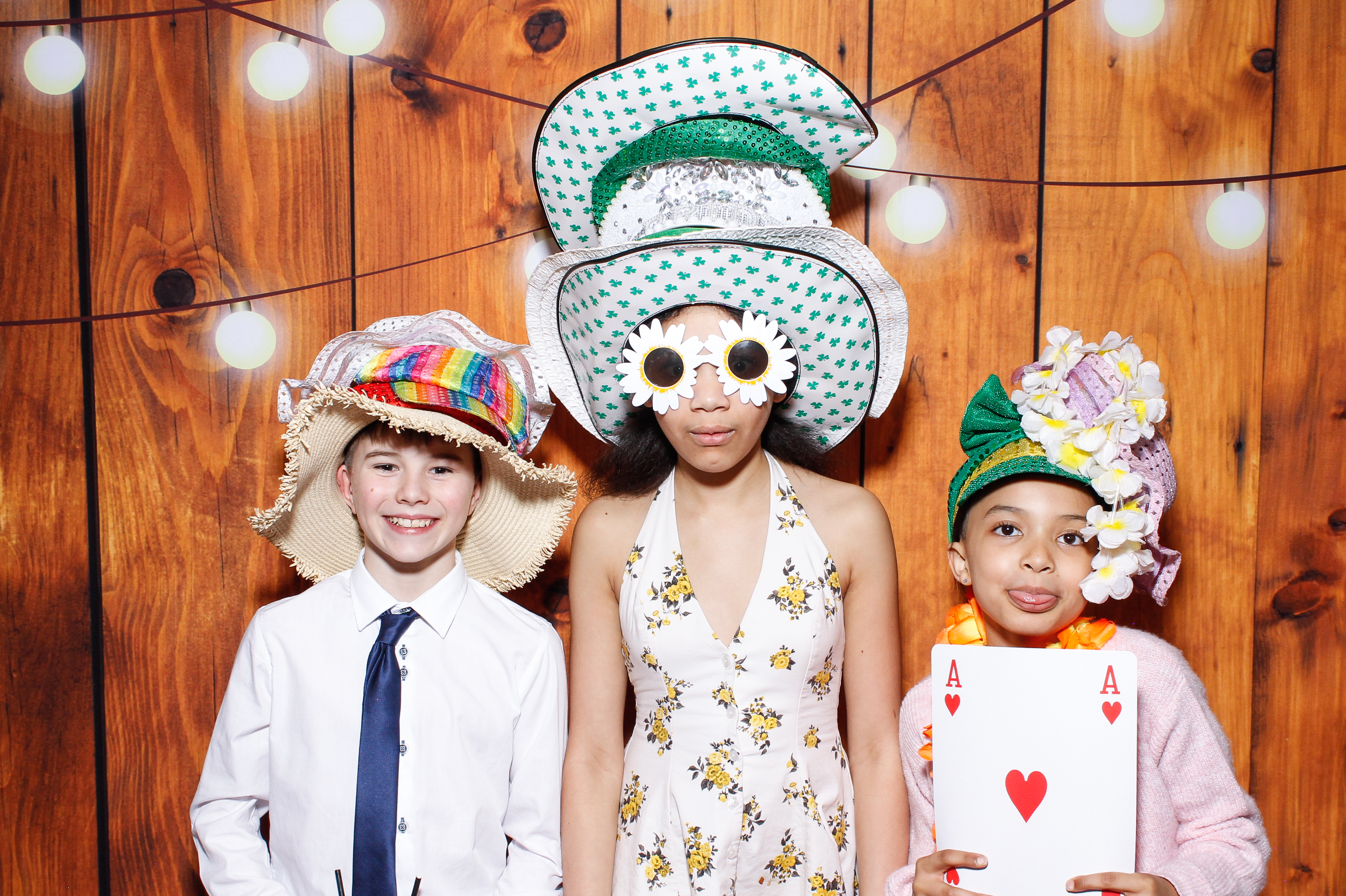 Aisling & Paul | View more photos from the event at gallery.snapmagic.ie/u/SnapMagic/Aisling-Paul