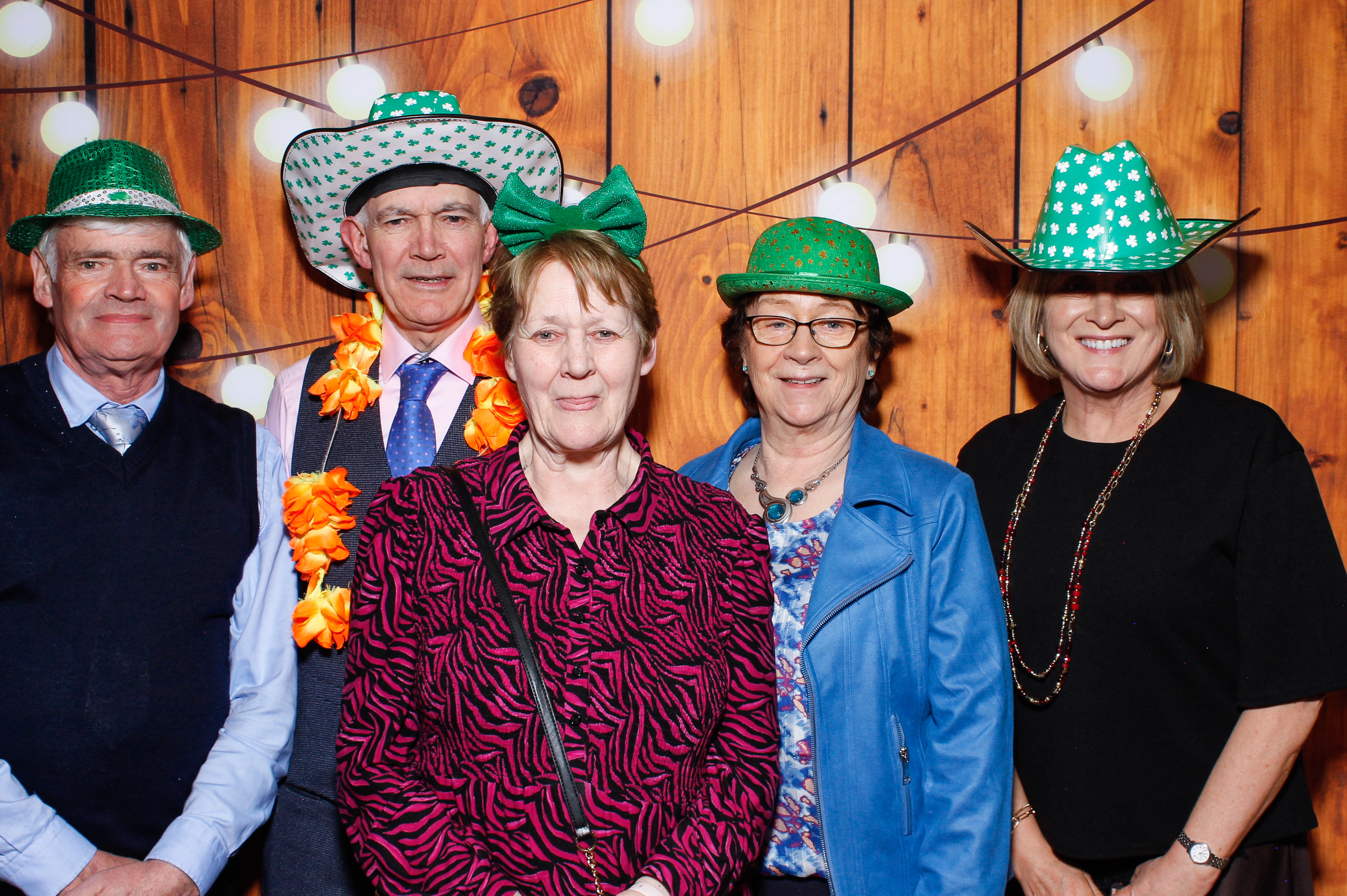 Aisling & Paul | View more photos from the event at gallery.snapmagic.ie/u/SnapMagic/Aisling-Paul