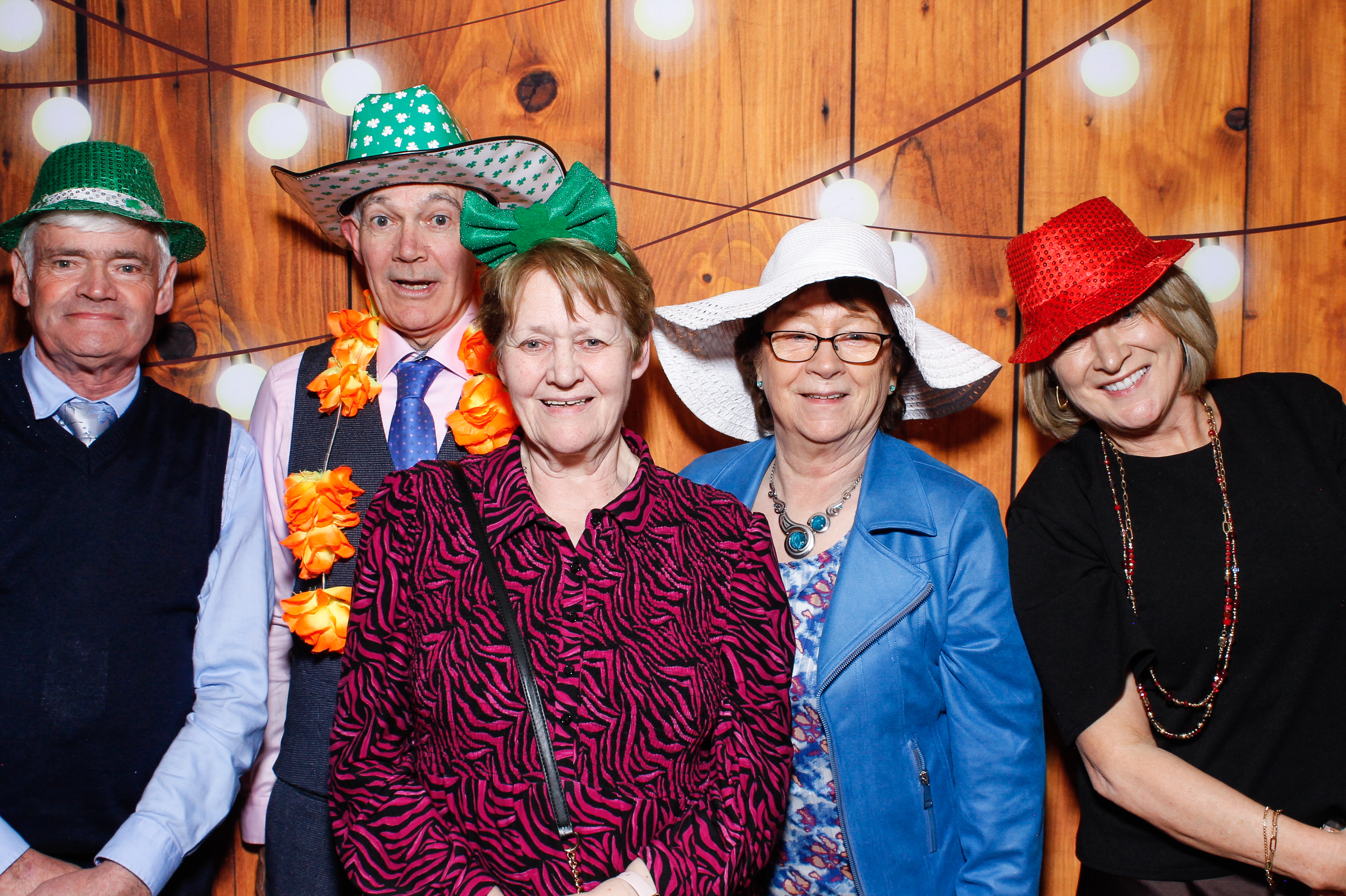 Aisling & Paul | View more photos from the event at gallery.snapmagic.ie/u/SnapMagic/Aisling-Paul