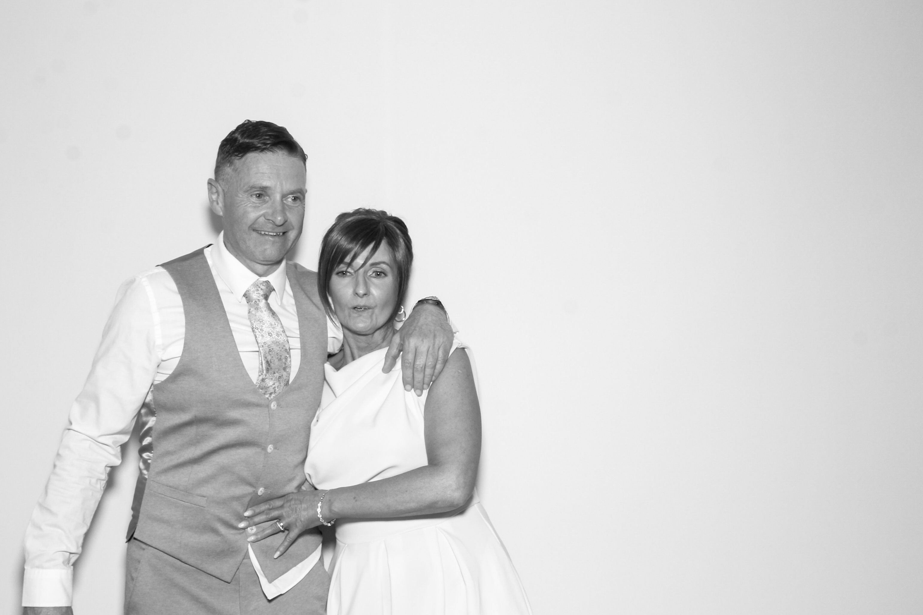 Amy & Gary | View more photos from the event at gallery.snapmagic.ie/u/SnapMagic/Amy-Gary