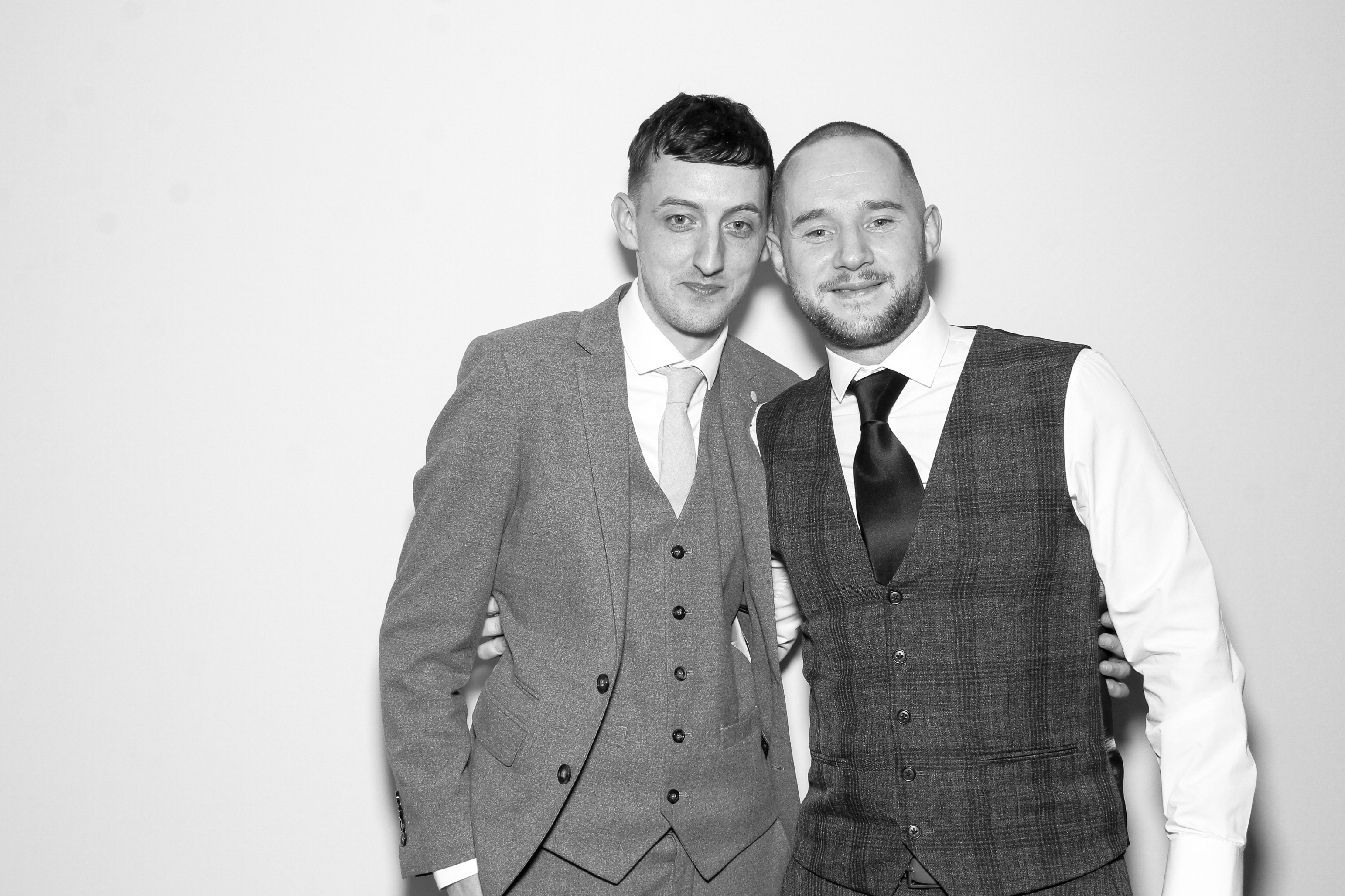Amy & Gary | View more photos from the event at gallery.snapmagic.ie/u/SnapMagic/Amy-Gary