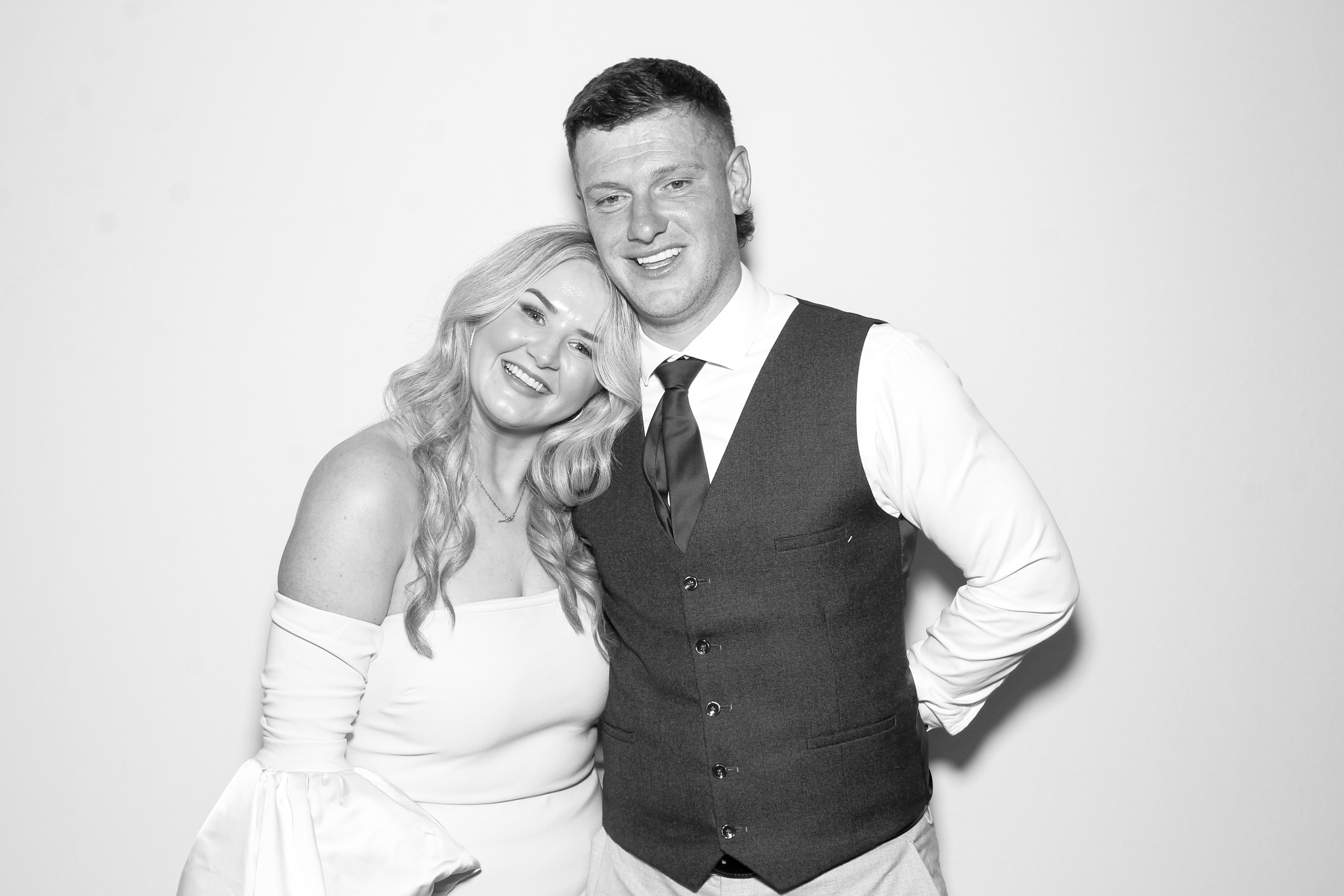 Amy & Gary | View more photos from the event at gallery.snapmagic.ie/u/SnapMagic/Amy-Gary