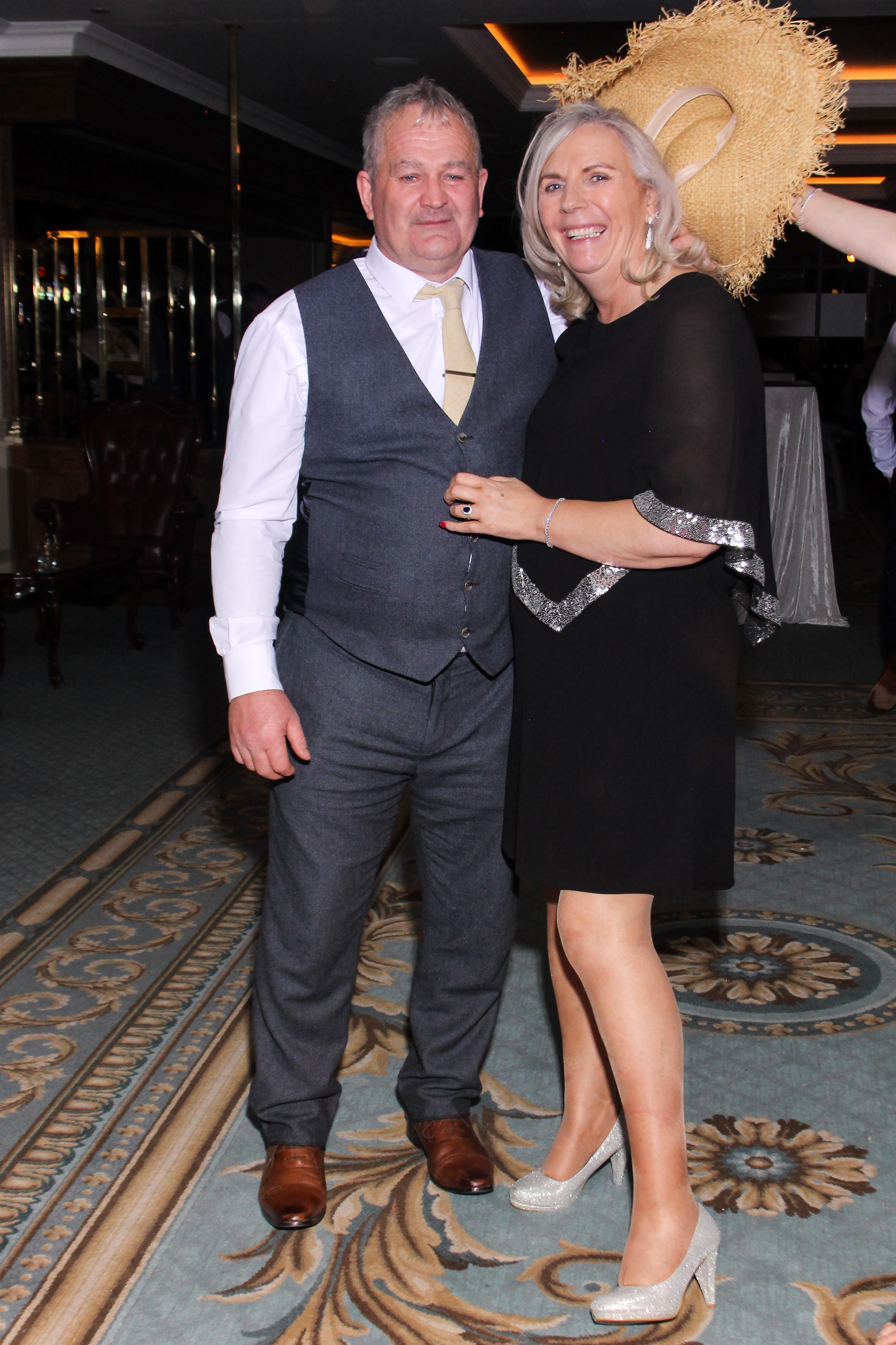 Cathal & Courtney | View more photos from the event at gallery.snapmagic.ie/u/SnapMagic/Cathal-Courtney