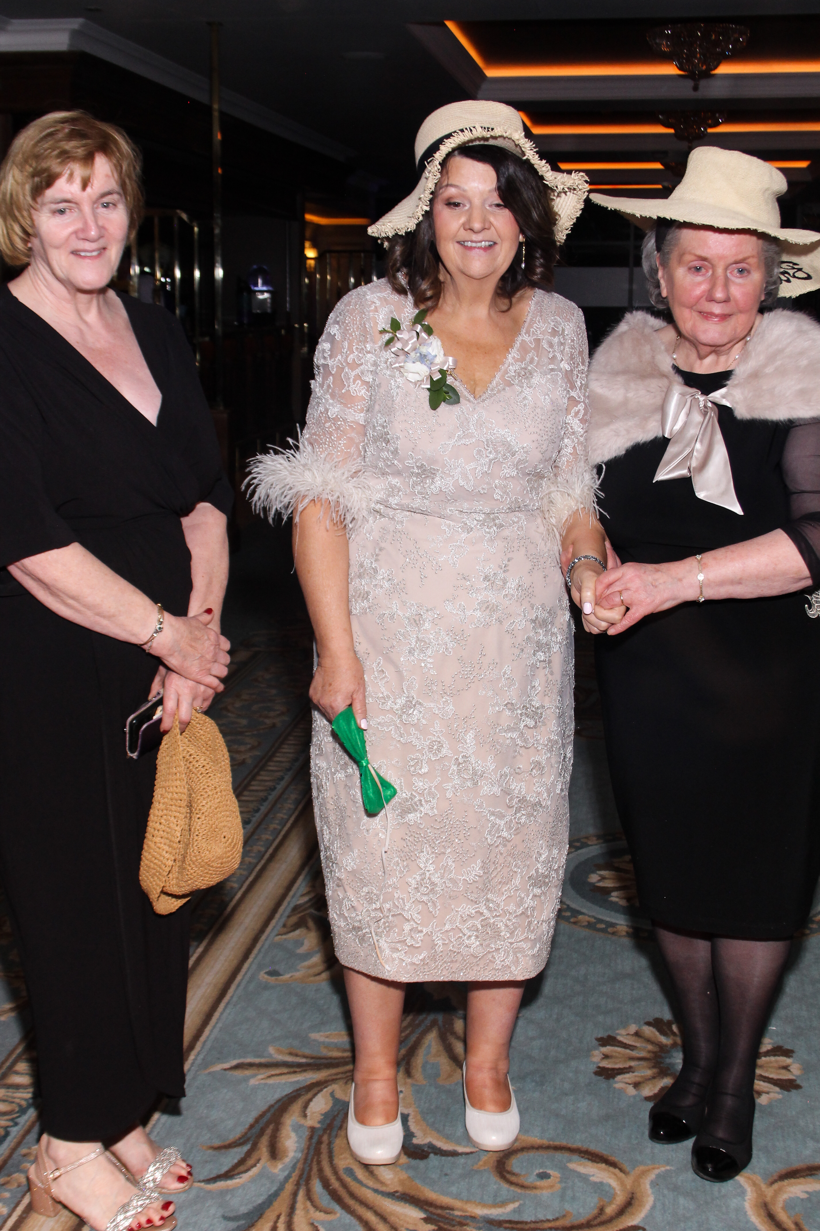 Cathal & Courtney | View more photos from the event at gallery.snapmagic.ie/u/SnapMagic/Cathal-Courtney