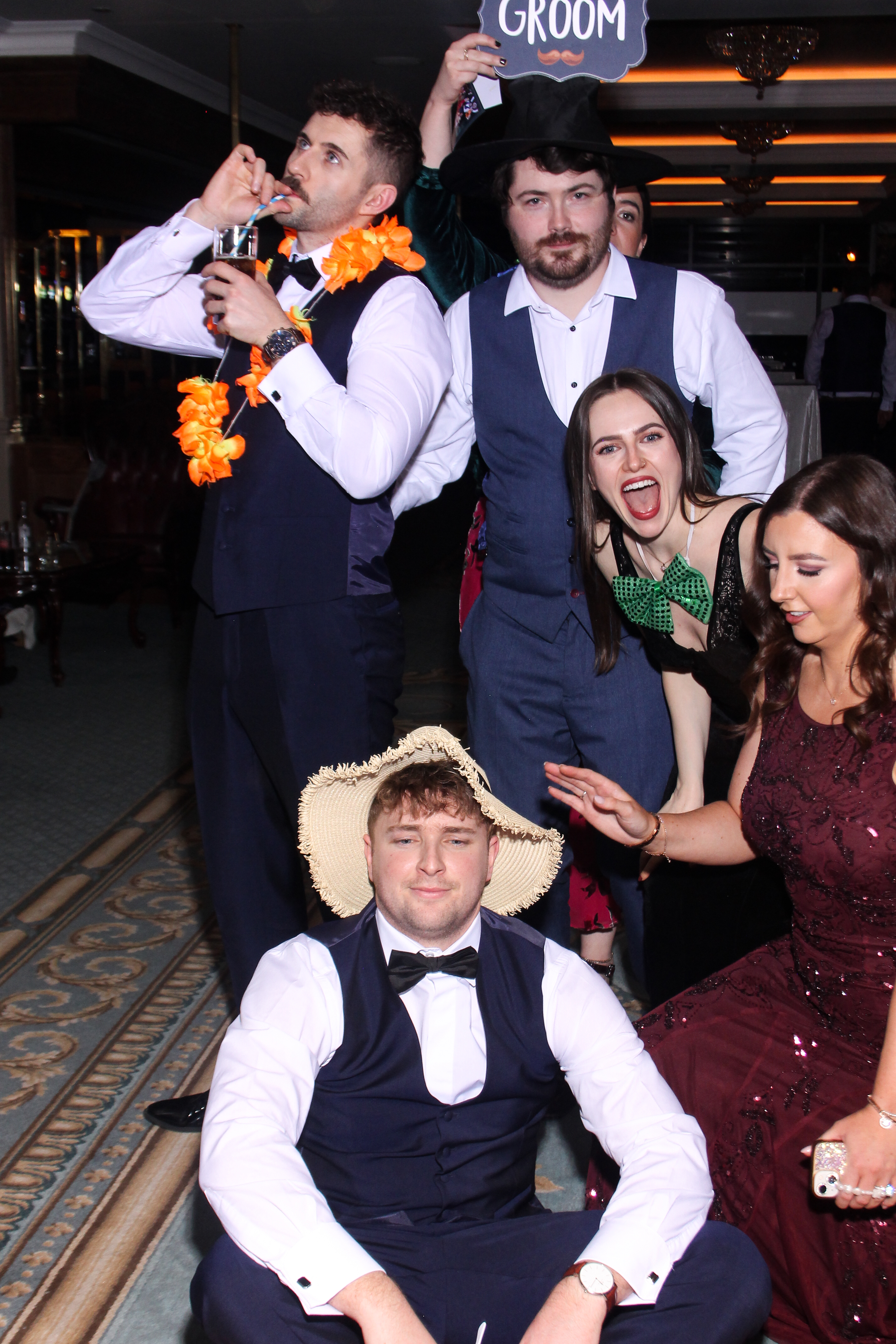 Cathal & Courtney | View more photos from the event at gallery.snapmagic.ie/u/SnapMagic/Cathal-Courtney