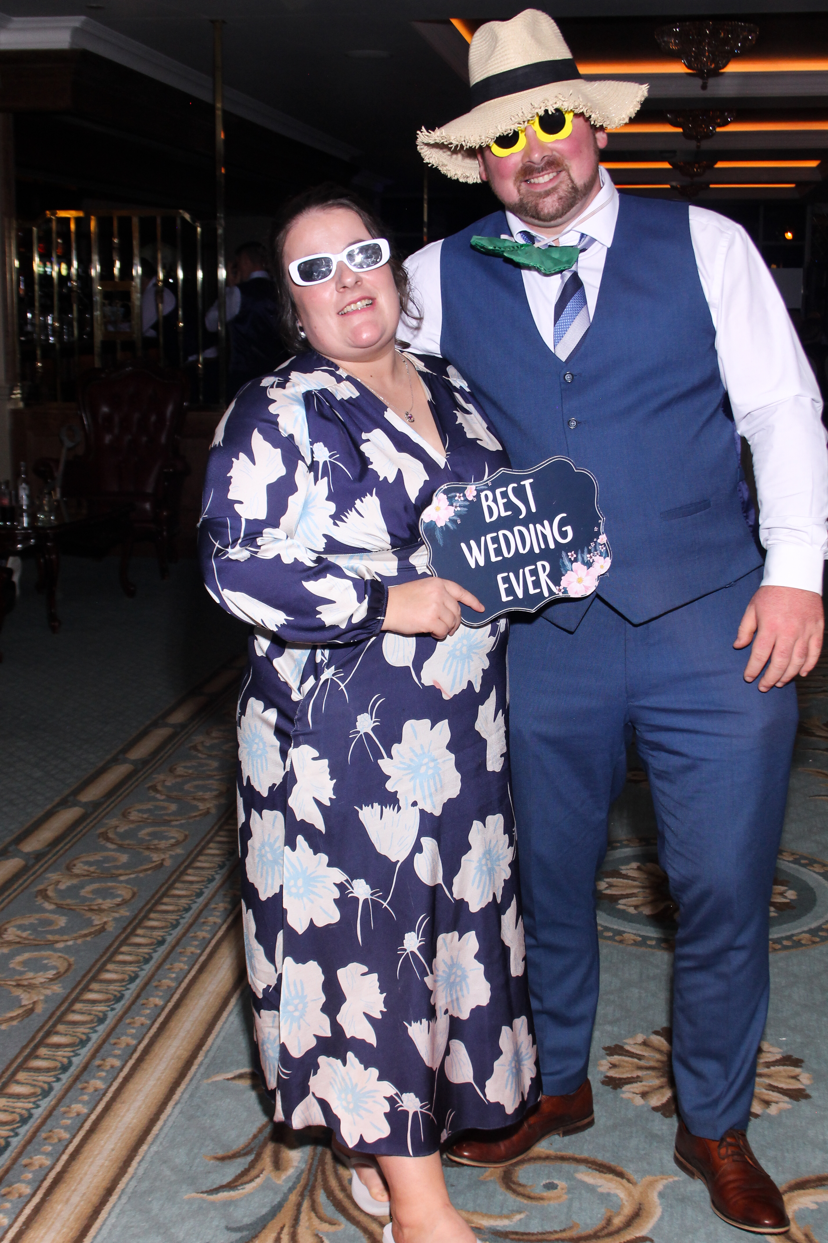 Cathal & Courtney | View more photos from the event at gallery.snapmagic.ie/u/SnapMagic/Cathal-Courtney