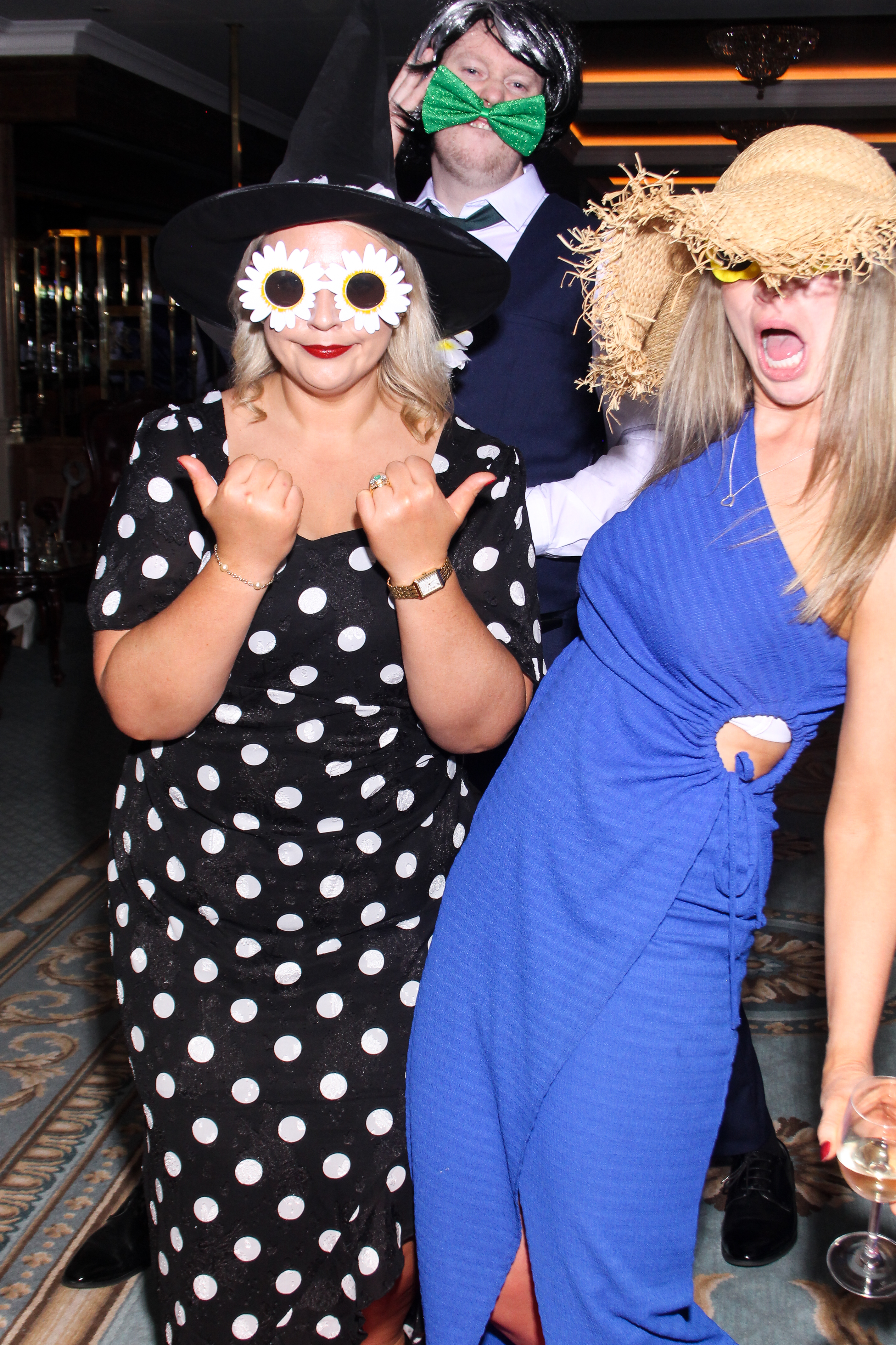 Cathal & Courtney | View more photos from the event at gallery.snapmagic.ie/u/SnapMagic/Cathal-Courtney