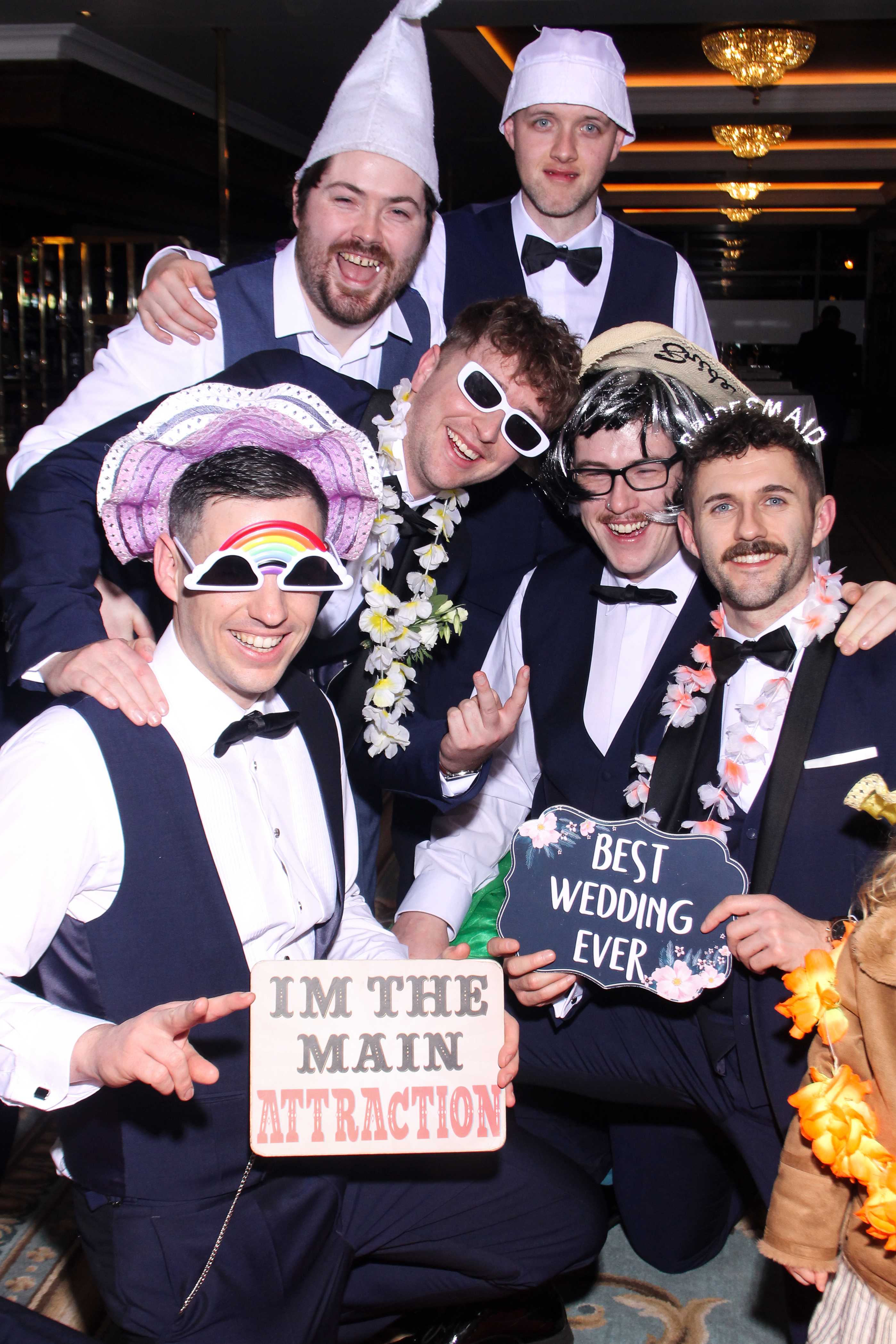 Cathal & Courtney | View more photos from the event at gallery.snapmagic.ie/u/SnapMagic/Cathal-Courtney