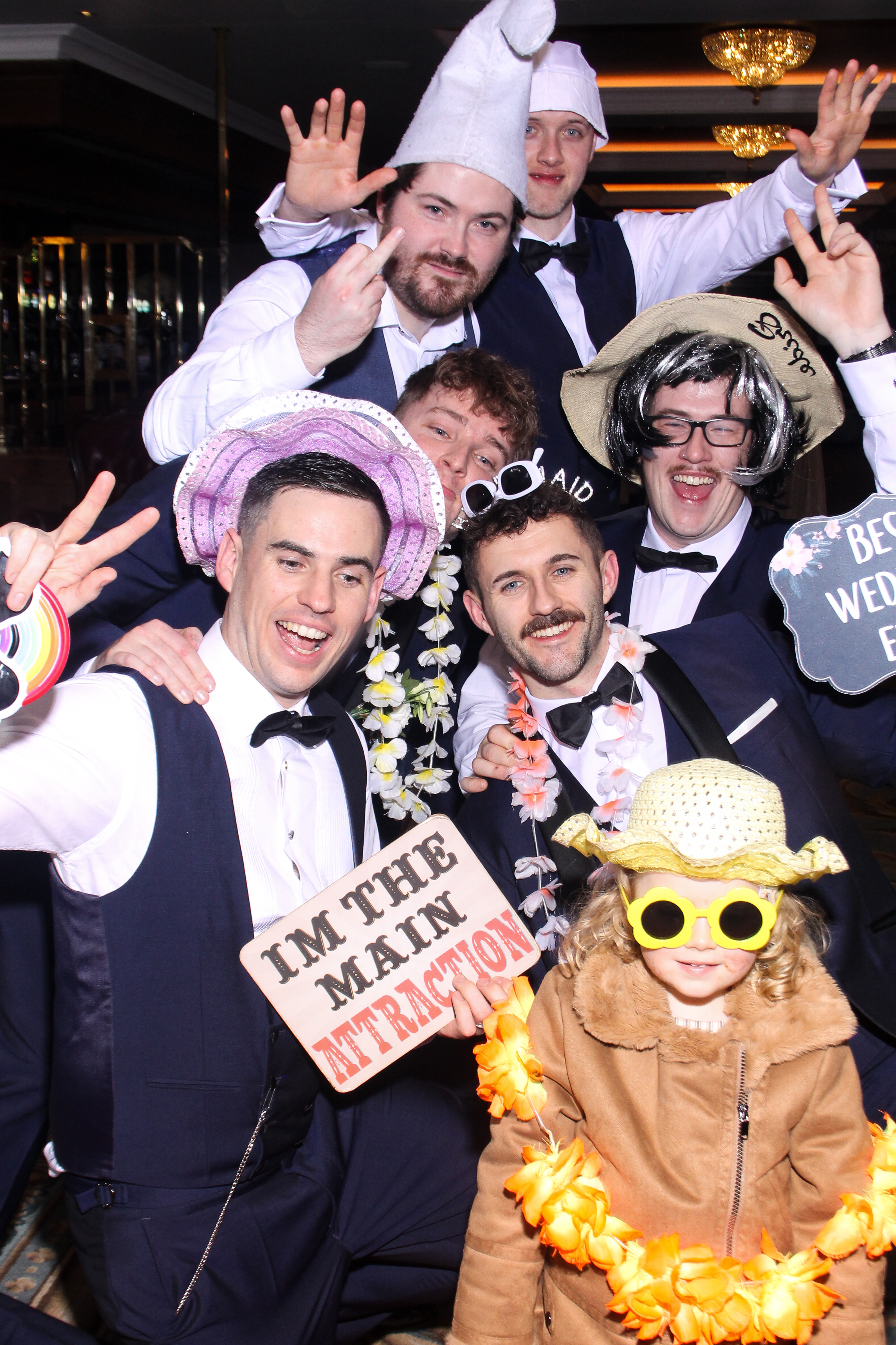 Cathal & Courtney | View more photos from the event at gallery.snapmagic.ie/u/SnapMagic/Cathal-Courtney