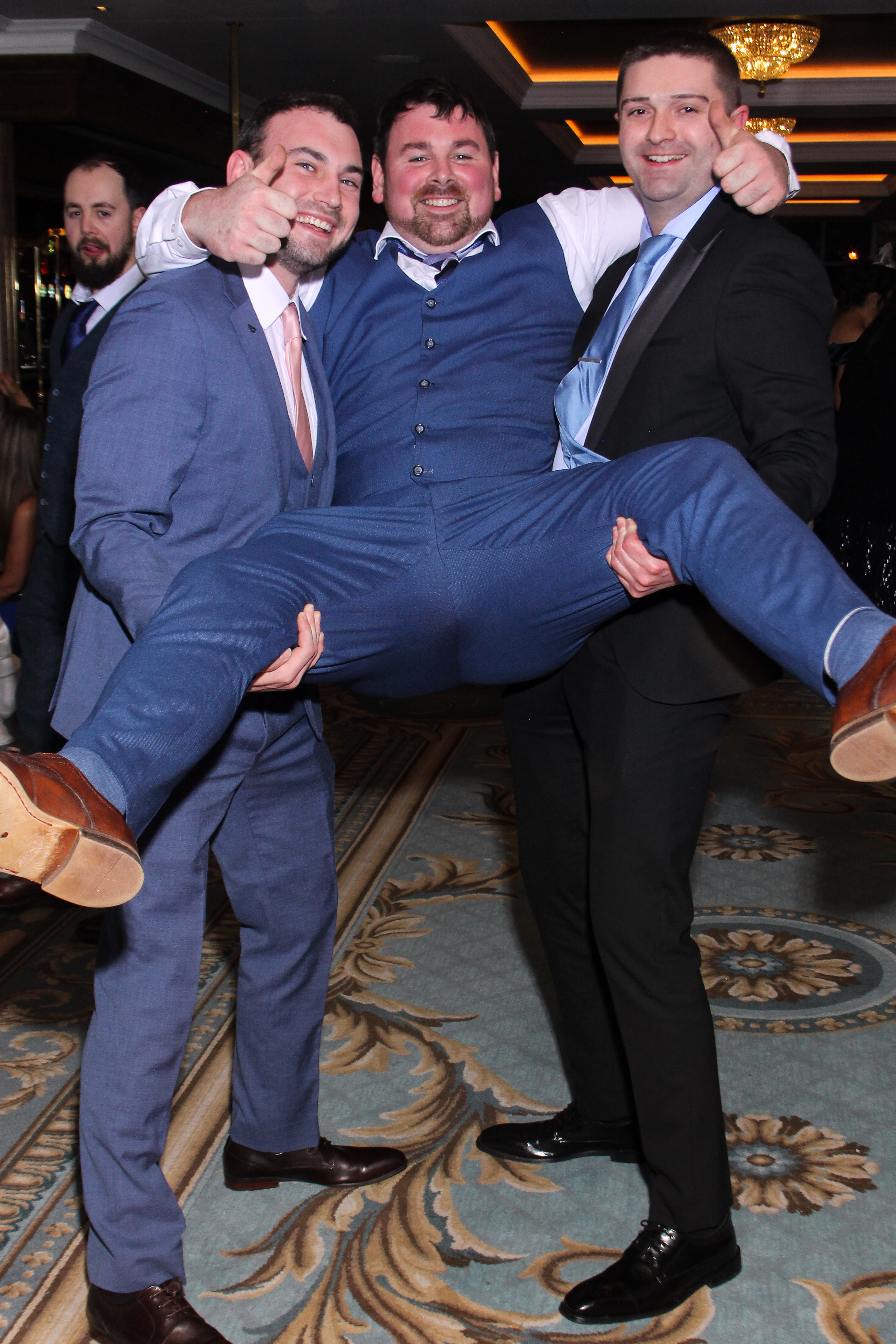 Cathal & Courtney | View more photos from the event at gallery.snapmagic.ie/u/SnapMagic/Cathal-Courtney