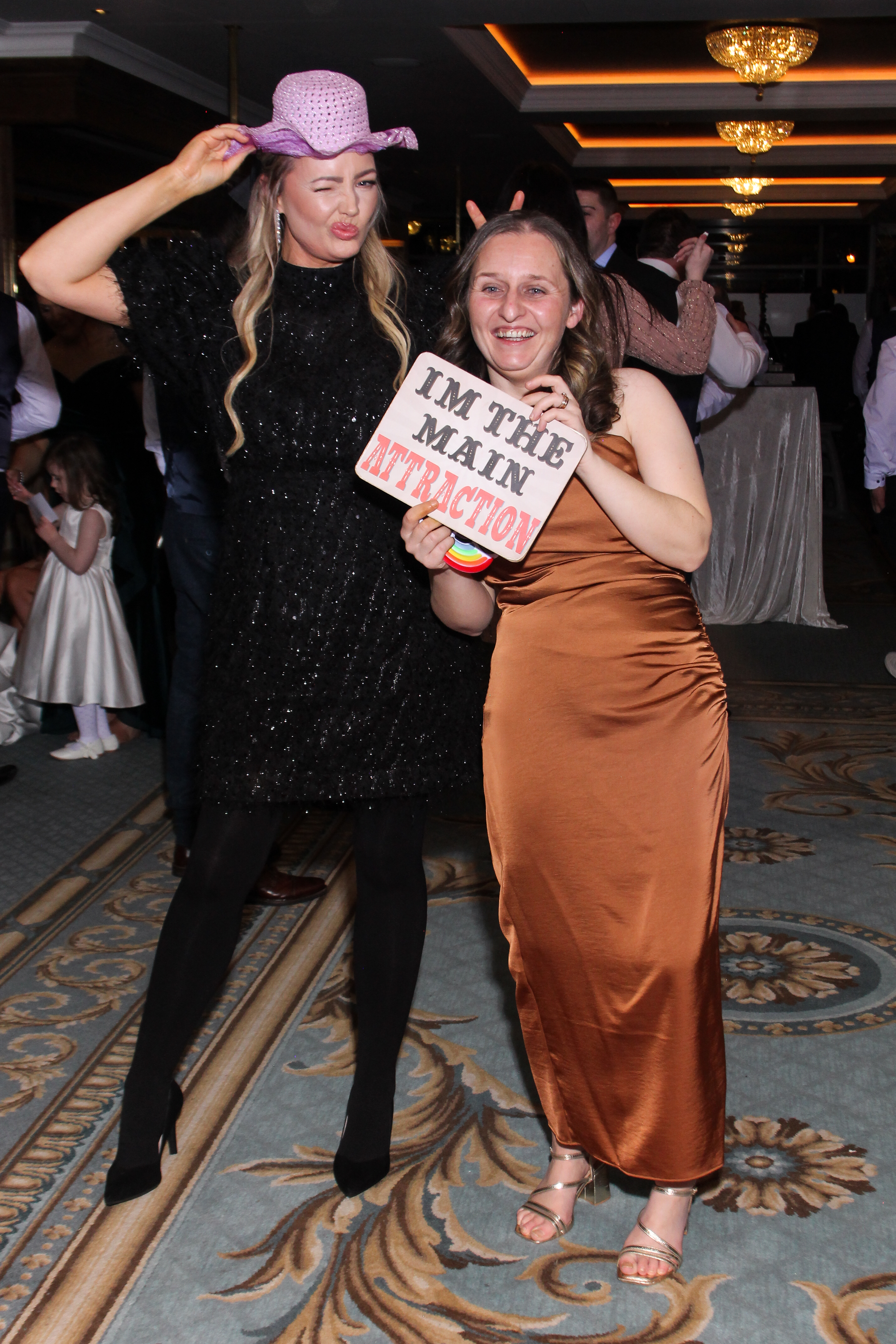 Cathal & Courtney | View more photos from the event at gallery.snapmagic.ie/u/SnapMagic/Cathal-Courtney