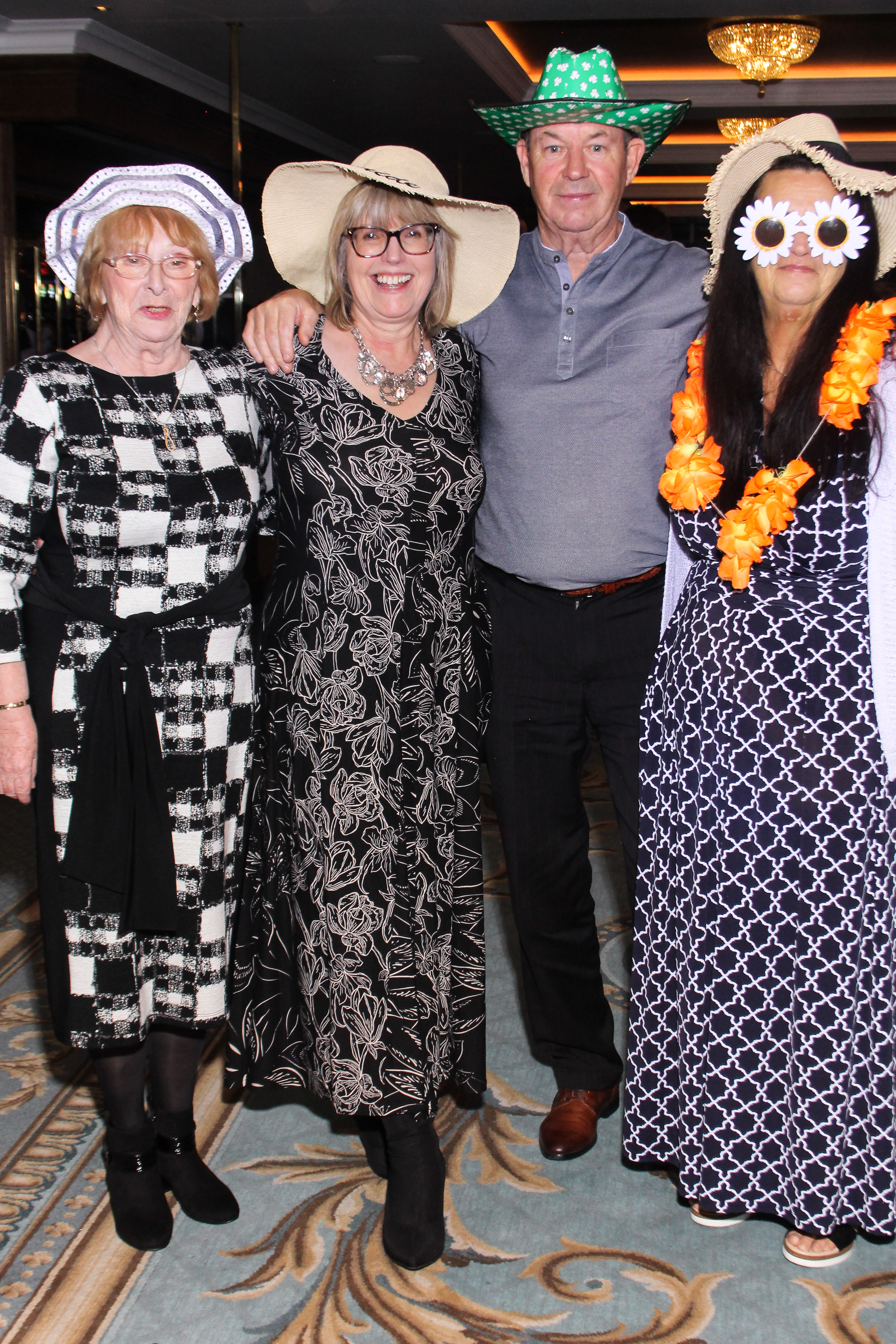 Cathal & Courtney | View more photos from the event at gallery.snapmagic.ie/u/SnapMagic/Cathal-Courtney