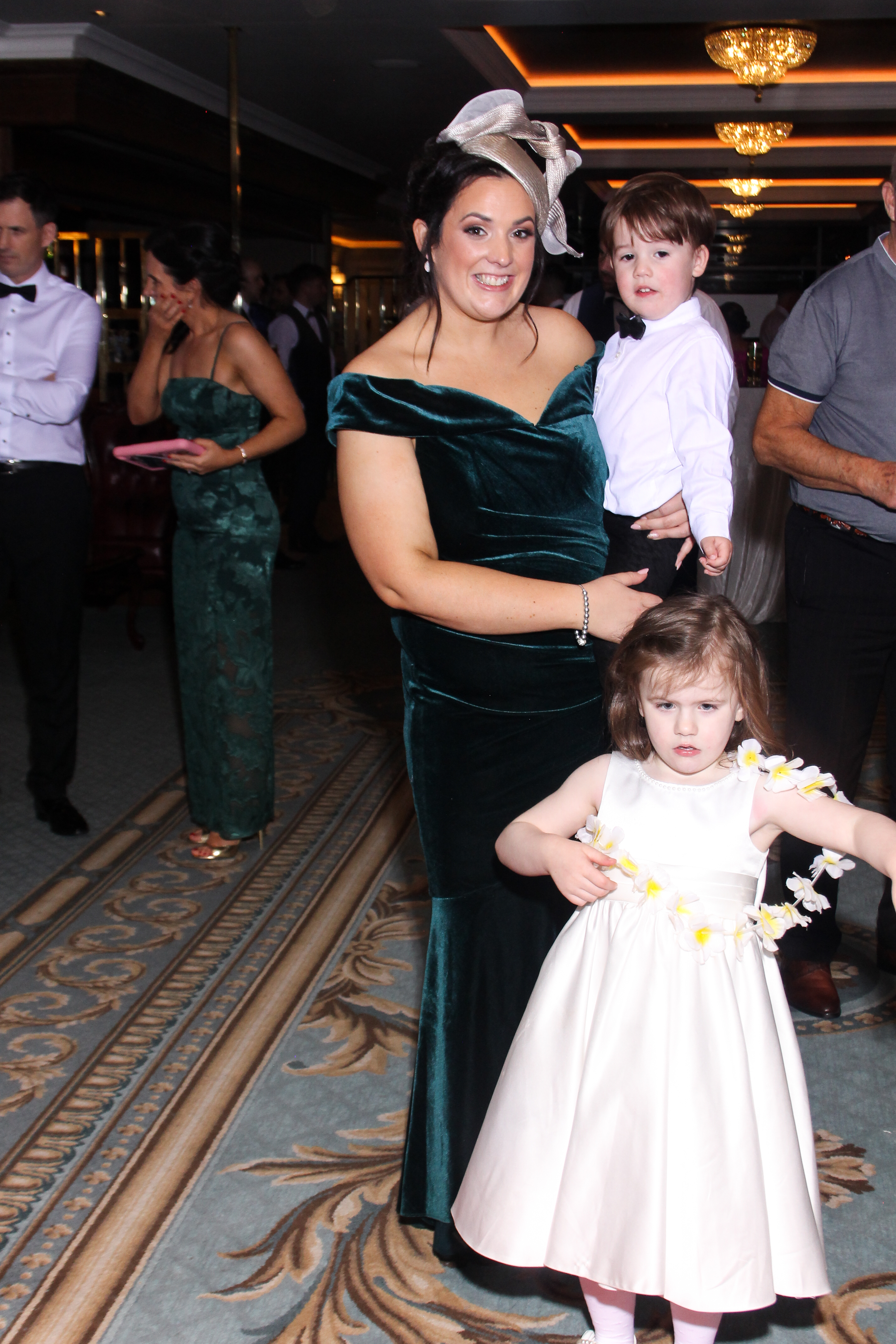 Cathal & Courtney | View more photos from the event at gallery.snapmagic.ie/u/SnapMagic/Cathal-Courtney