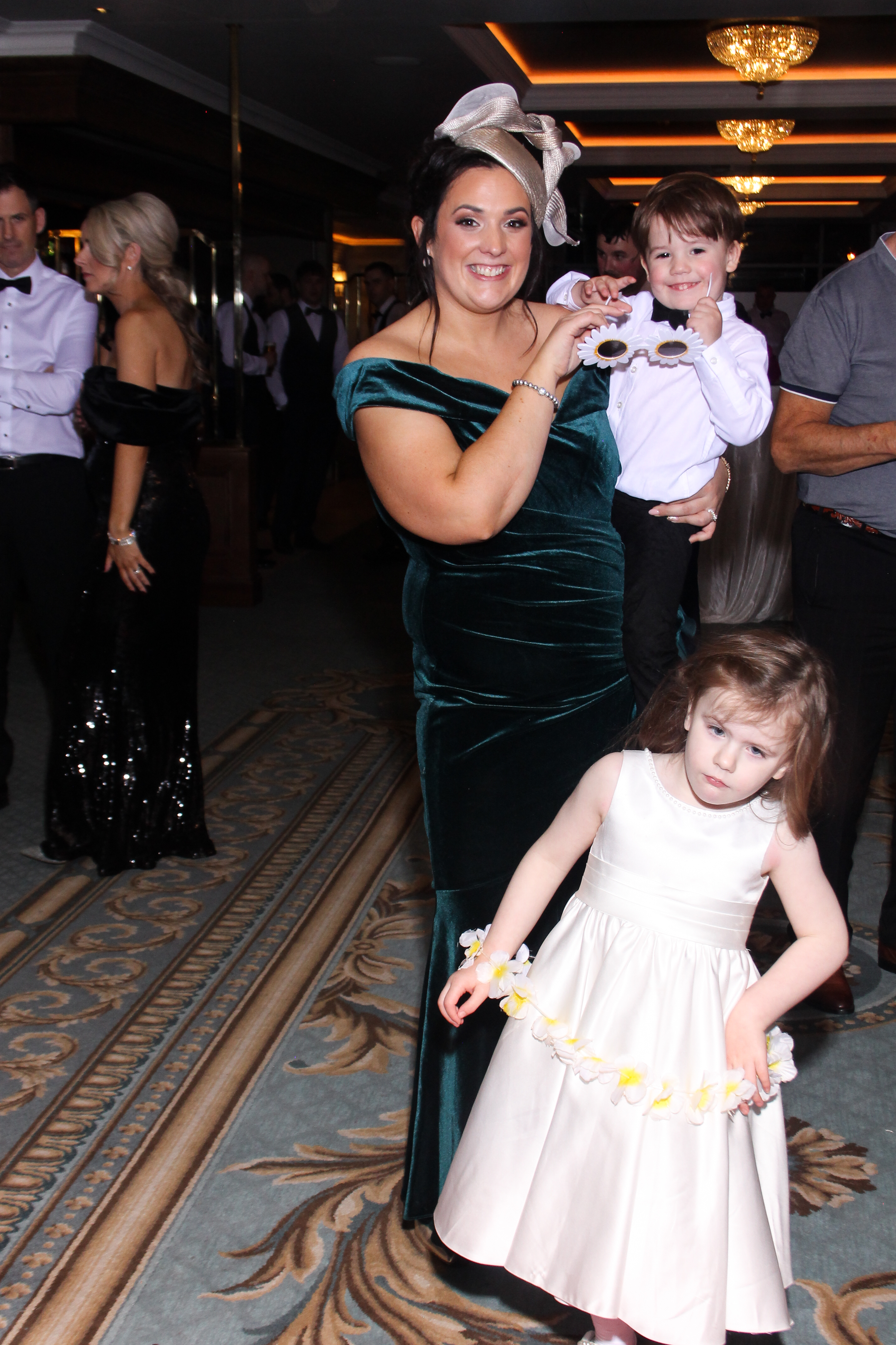 Cathal & Courtney | View more photos from the event at gallery.snapmagic.ie/u/SnapMagic/Cathal-Courtney