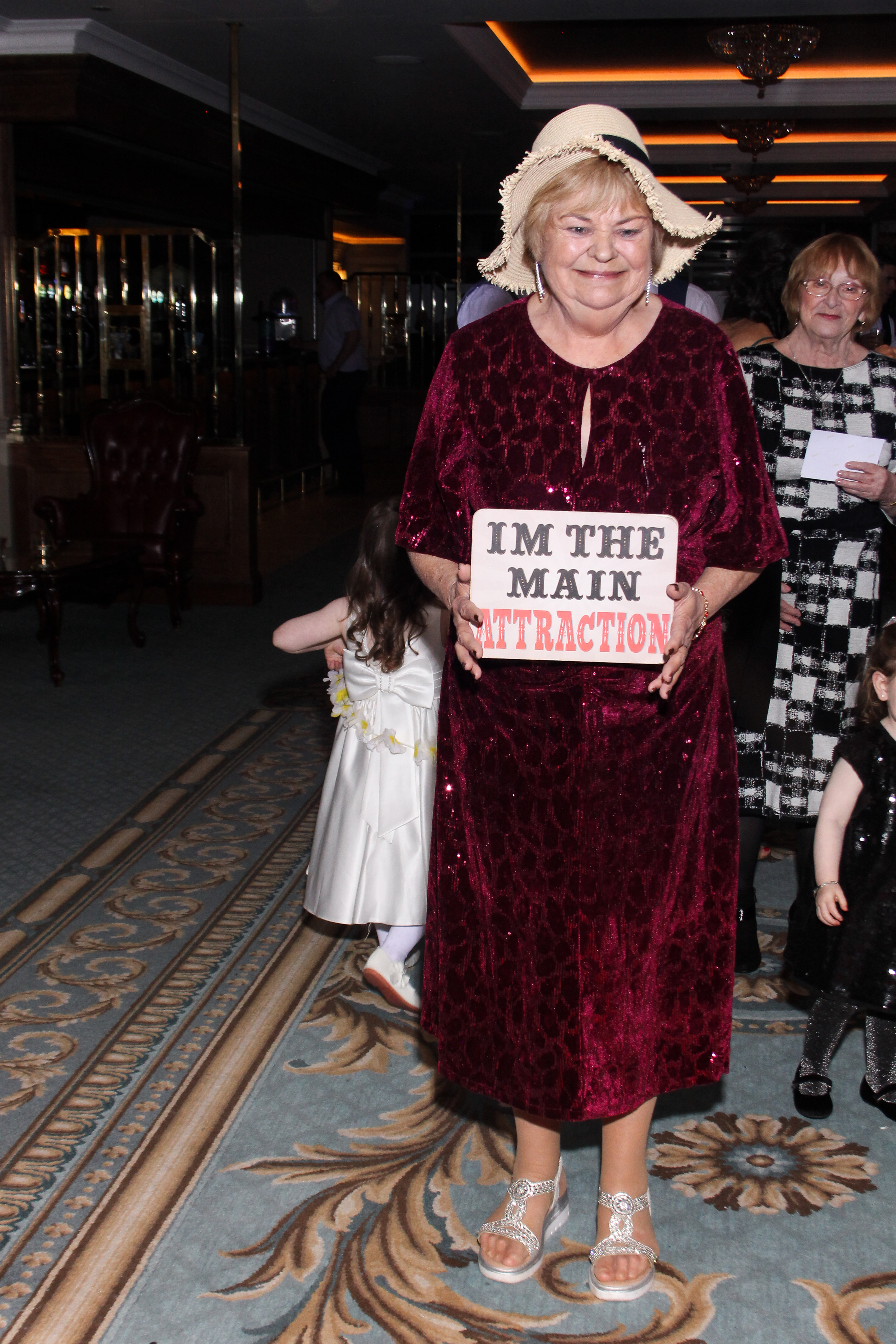 Cathal & Courtney | View more photos from the event at gallery.snapmagic.ie/u/SnapMagic/Cathal-Courtney