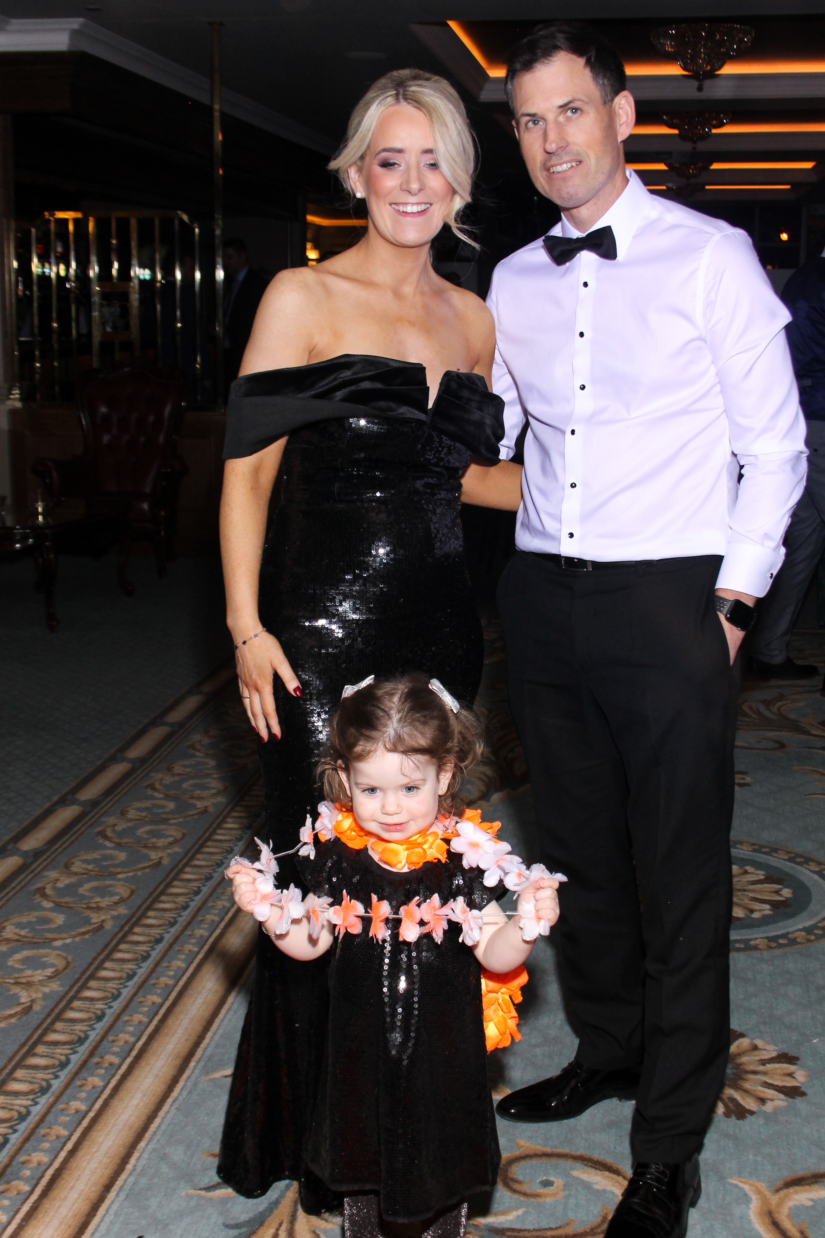 Cathal & Courtney | View more photos from the event at gallery.snapmagic.ie/u/SnapMagic/Cathal-Courtney