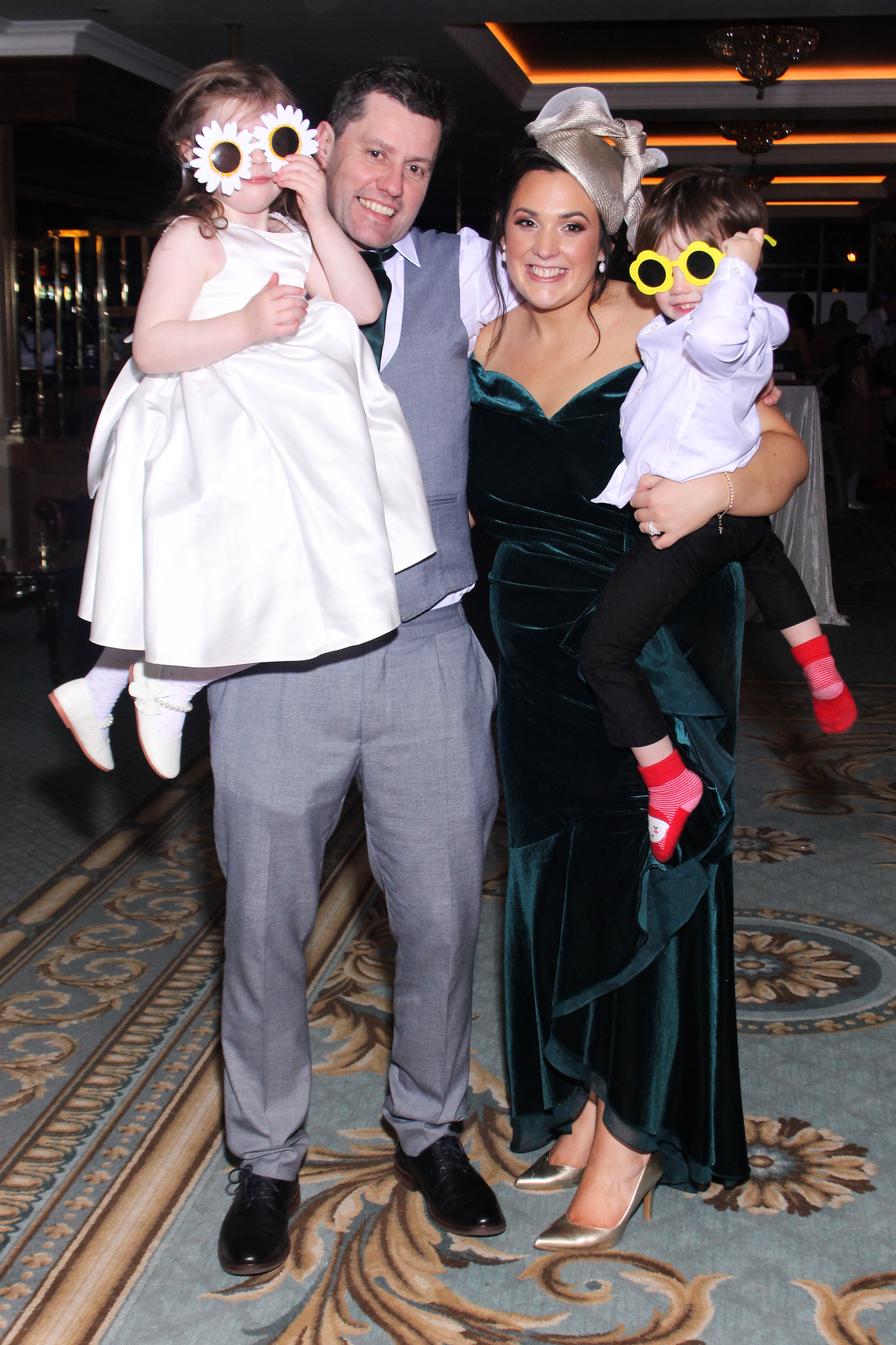 Cathal & Courtney | View more photos from the event at gallery.snapmagic.ie/u/SnapMagic/Cathal-Courtney