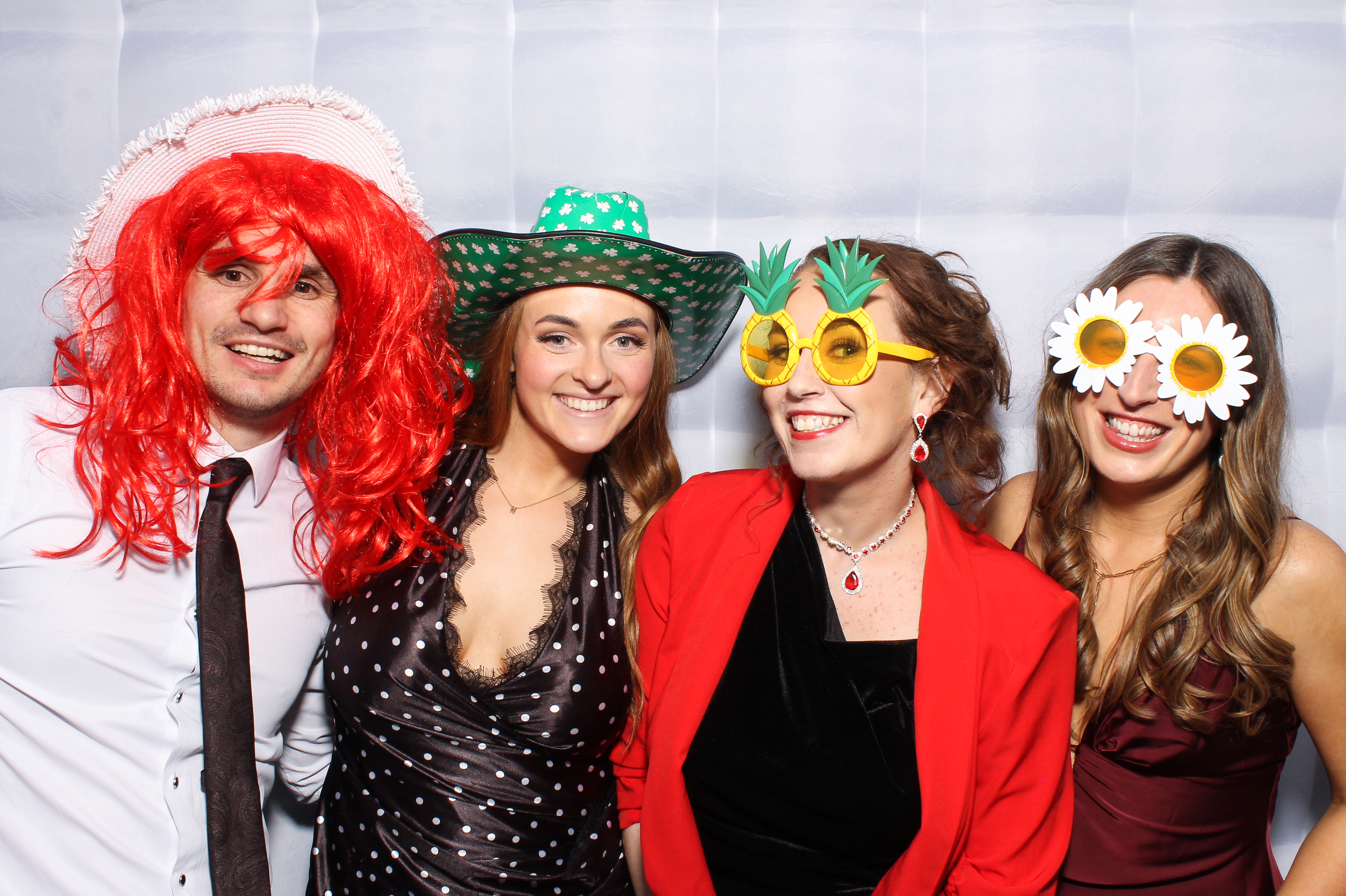 Collan & Meadb | View more photos from the event at gallery.snapmagic.ie/u/SnapMagic/Collan-Meadb