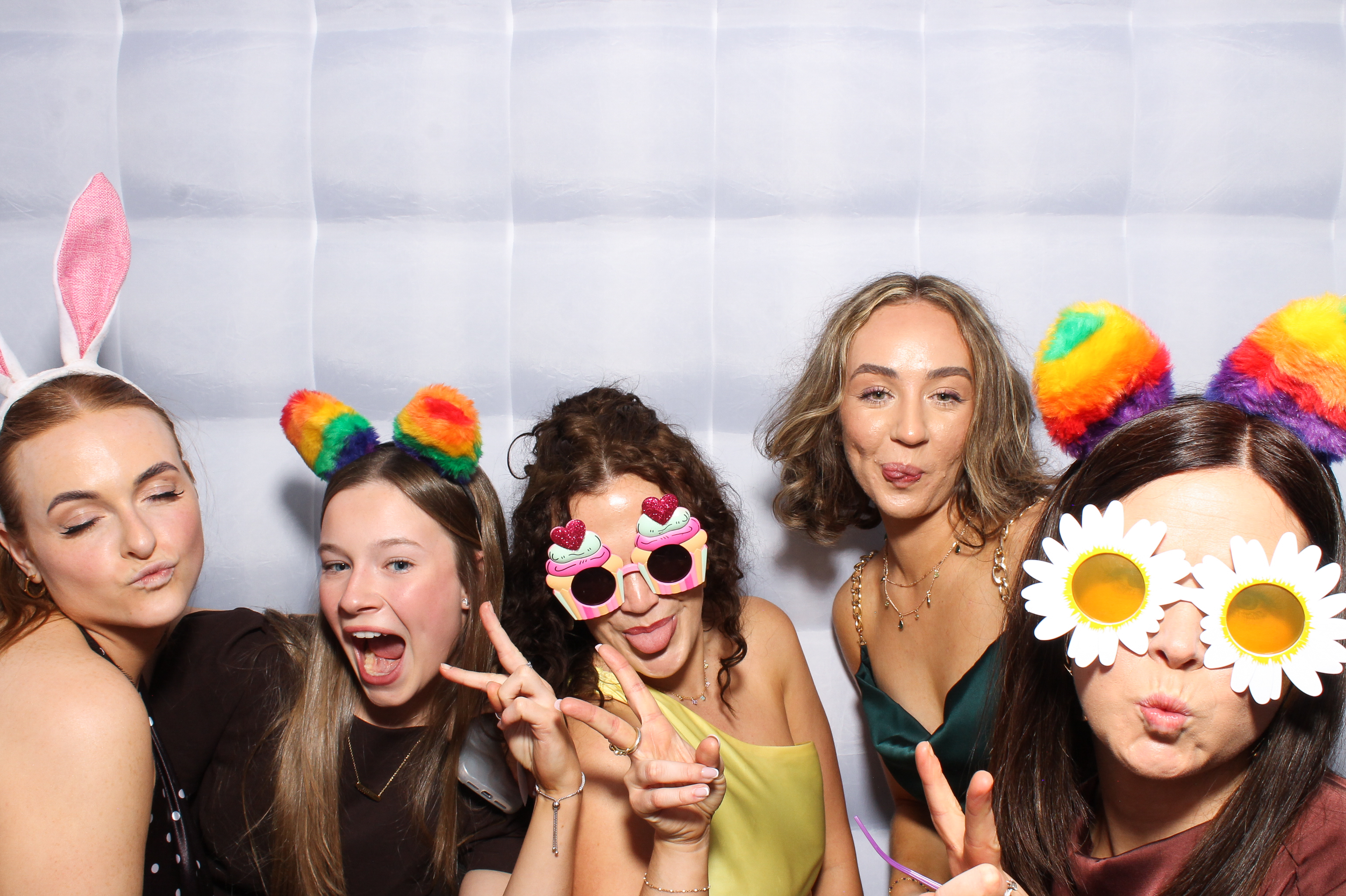 Collan & Meadb | View more photos from the event at gallery.snapmagic.ie/u/SnapMagic/Collan-Meadb