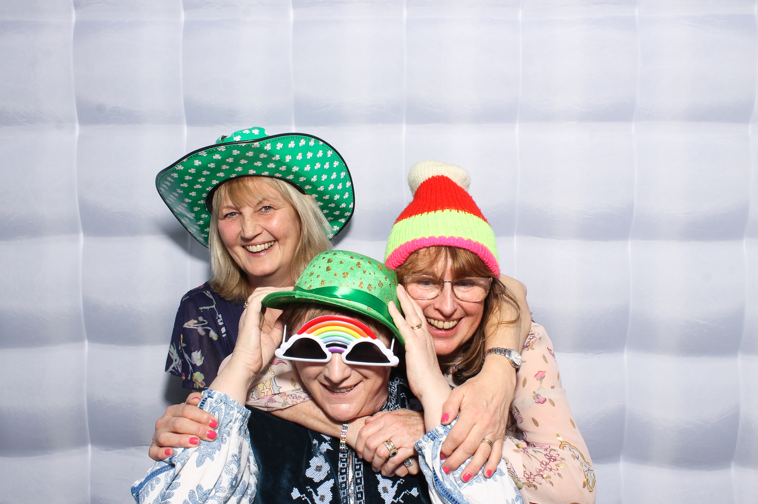 Collan & Meadb | View more photos from the event at gallery.snapmagic.ie/u/SnapMagic/Collan-Meadb