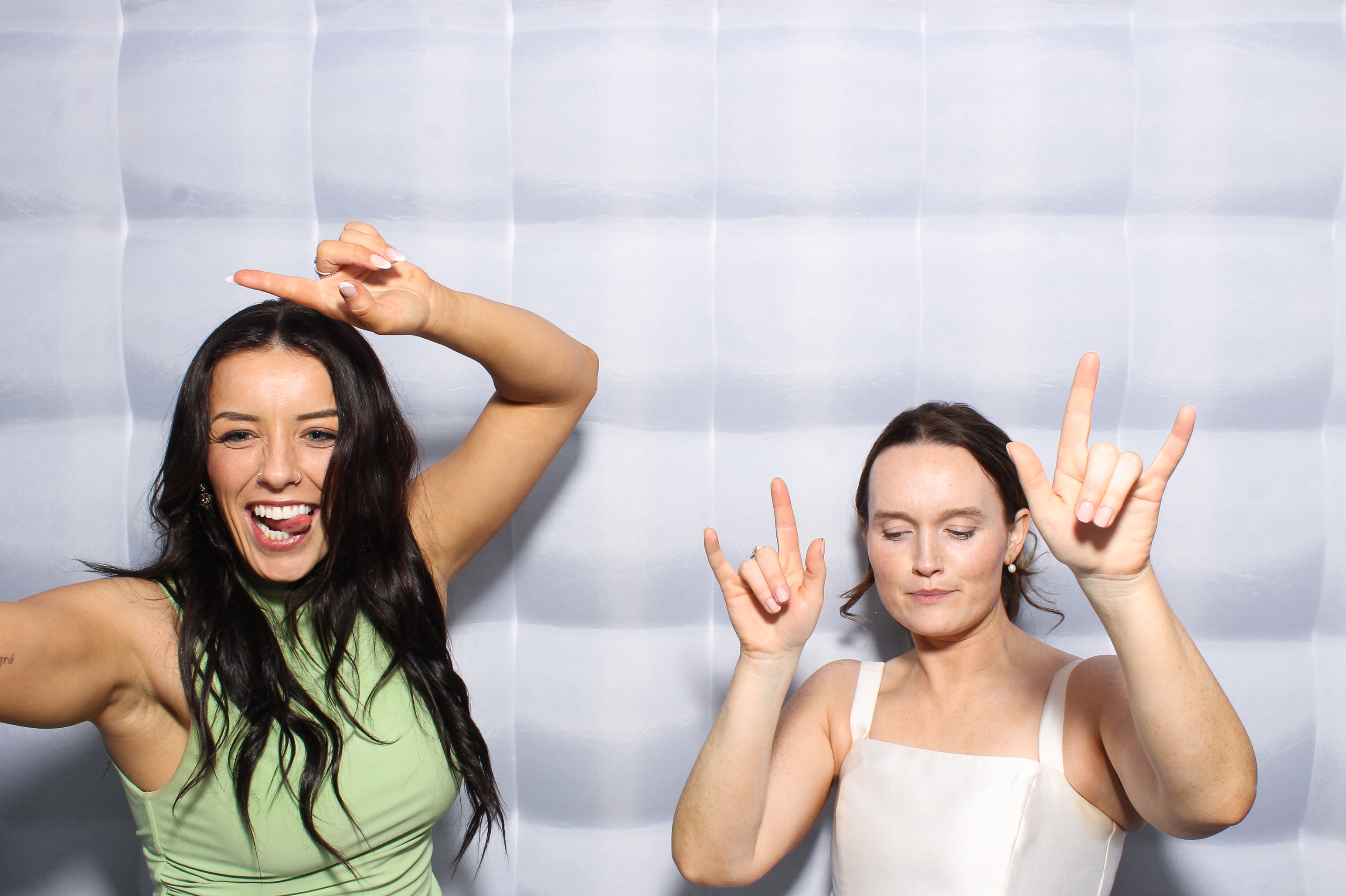 Collan & Meadb | View more photos from the event at gallery.snapmagic.ie/u/SnapMagic/Collan-Meadb