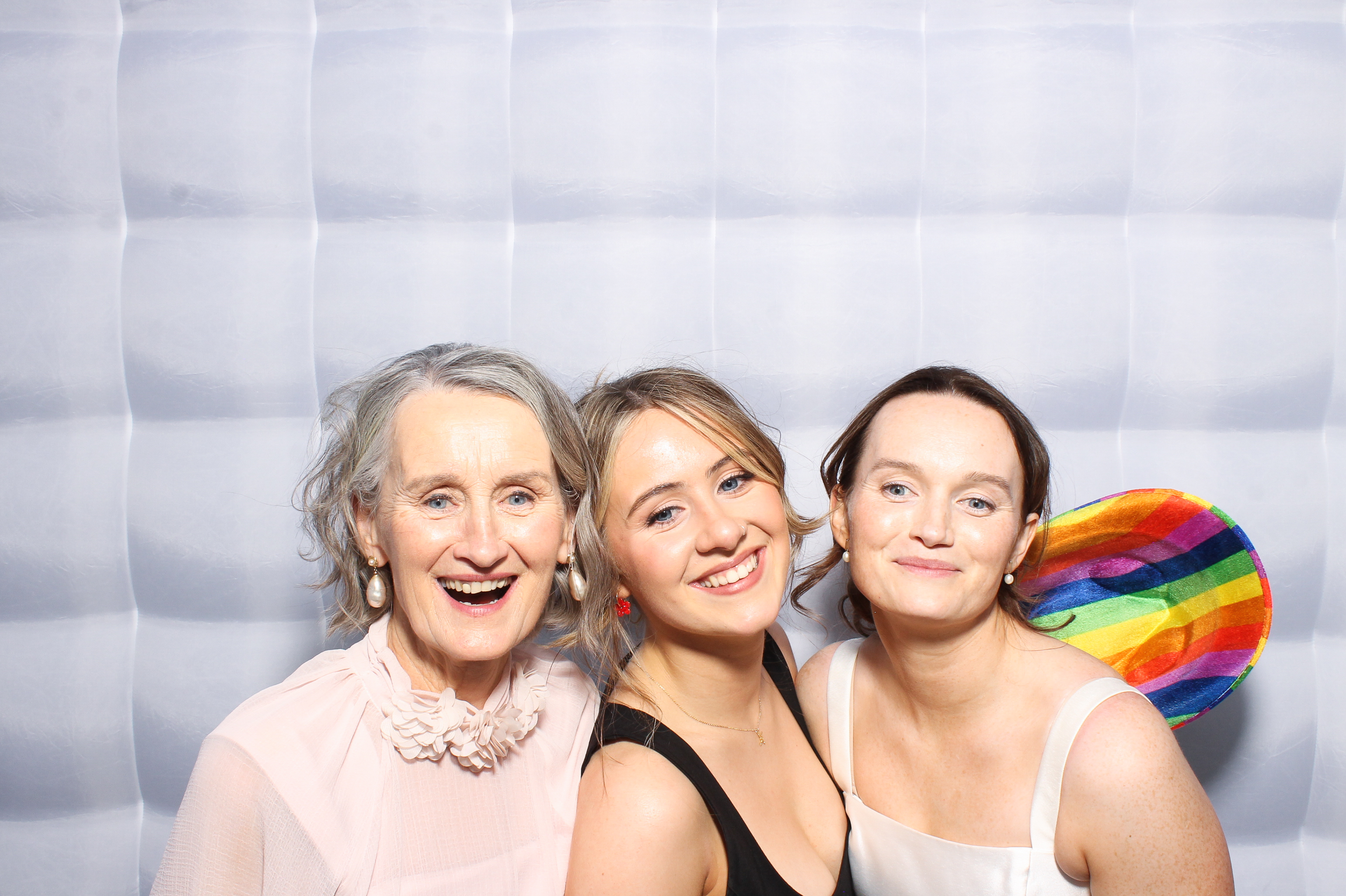 Collan & Meadb | View more photos from the event at gallery.snapmagic.ie/u/SnapMagic/Collan-Meadb