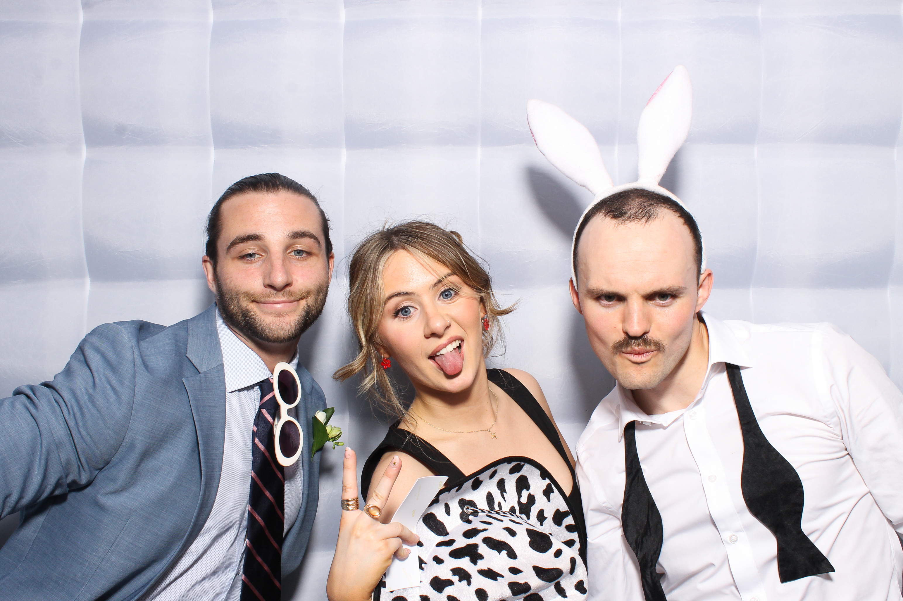 Collan & Meadb | View more photos from the event at gallery.snapmagic.ie/u/SnapMagic/Collan-Meadb