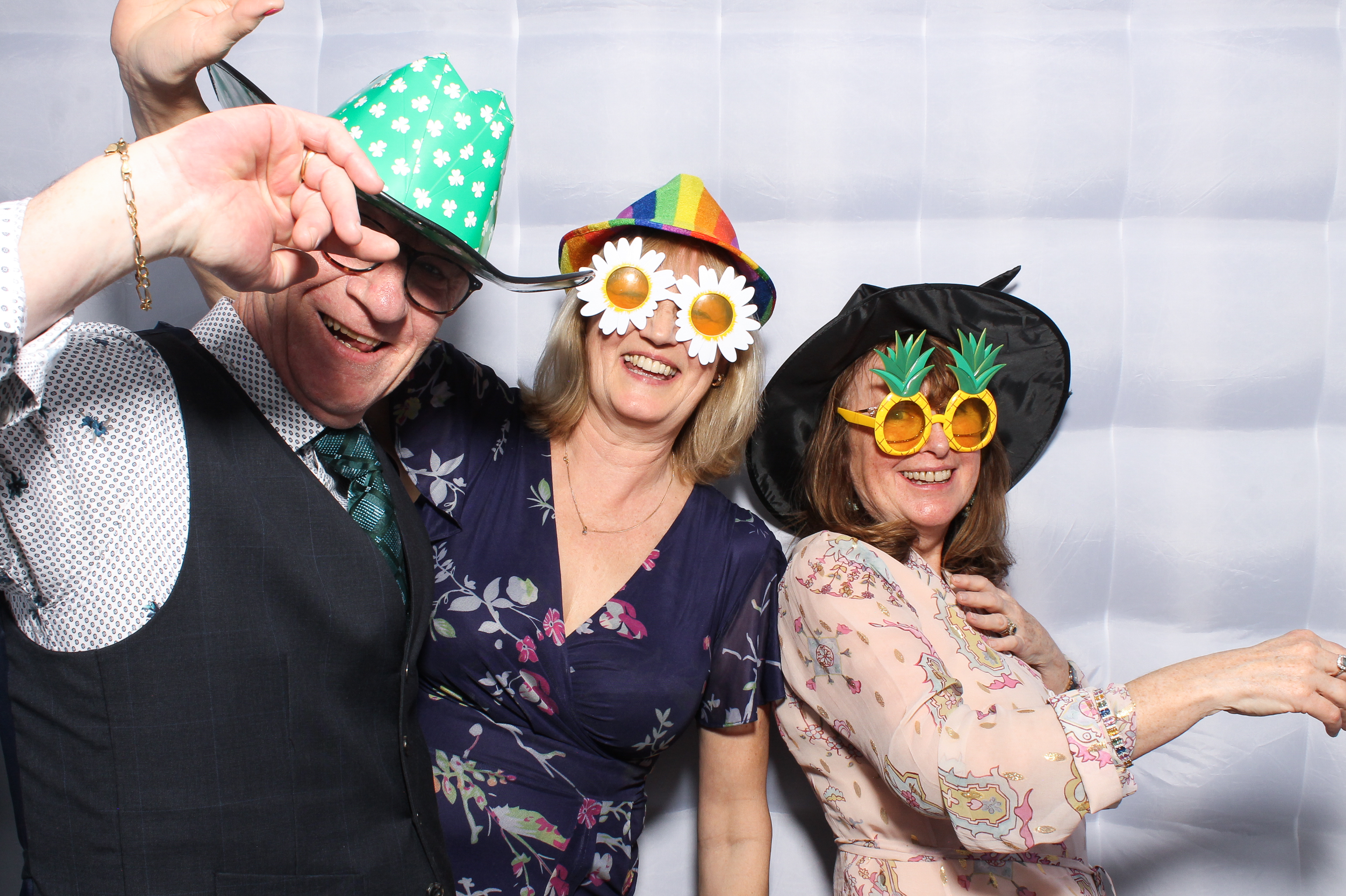 Collan & Meadb | View more photos from the event at gallery.snapmagic.ie/u/SnapMagic/Collan-Meadb