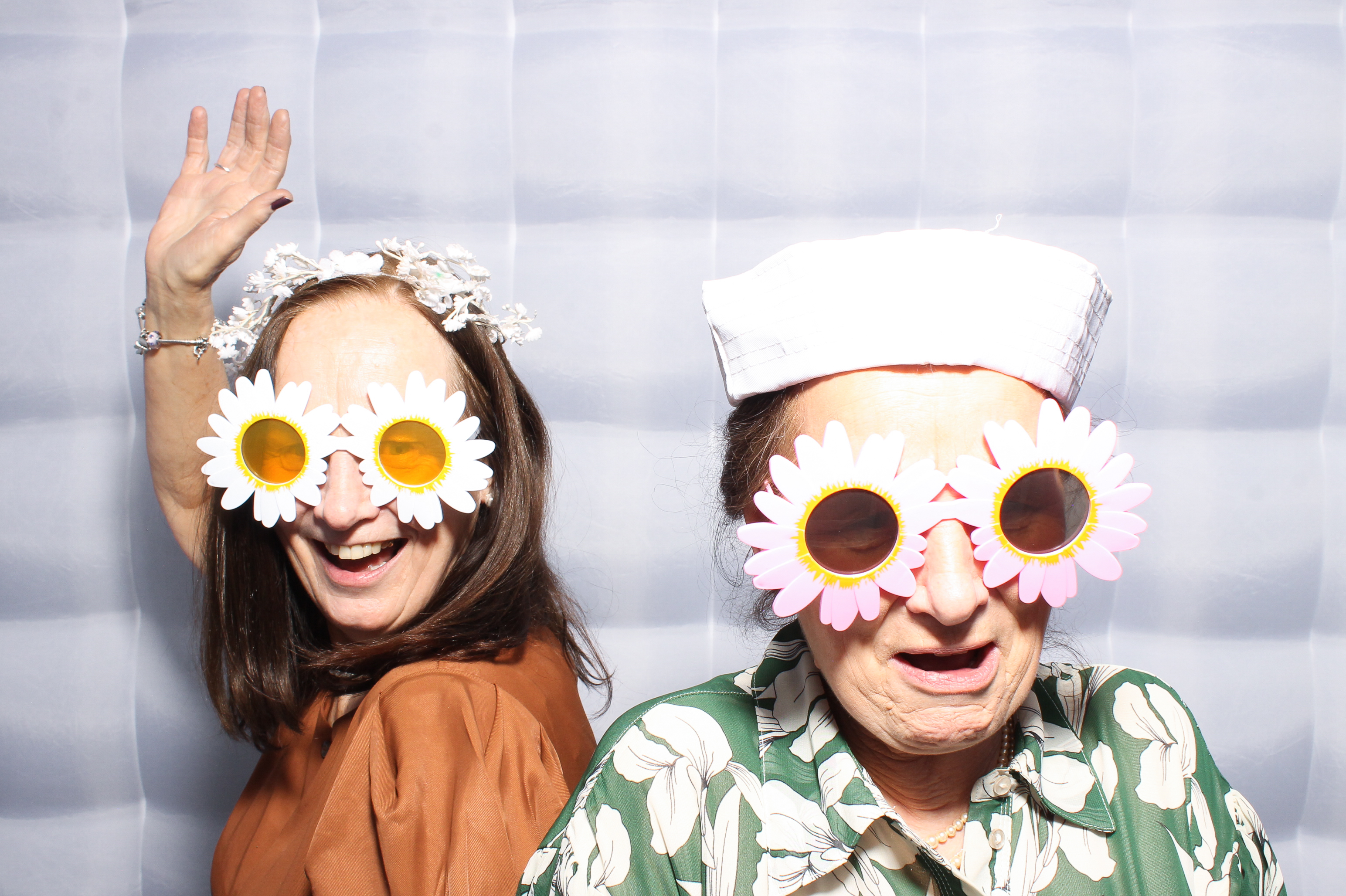 Collan & Meadb | View more photos from the event at gallery.snapmagic.ie/u/SnapMagic/Collan-Meadb